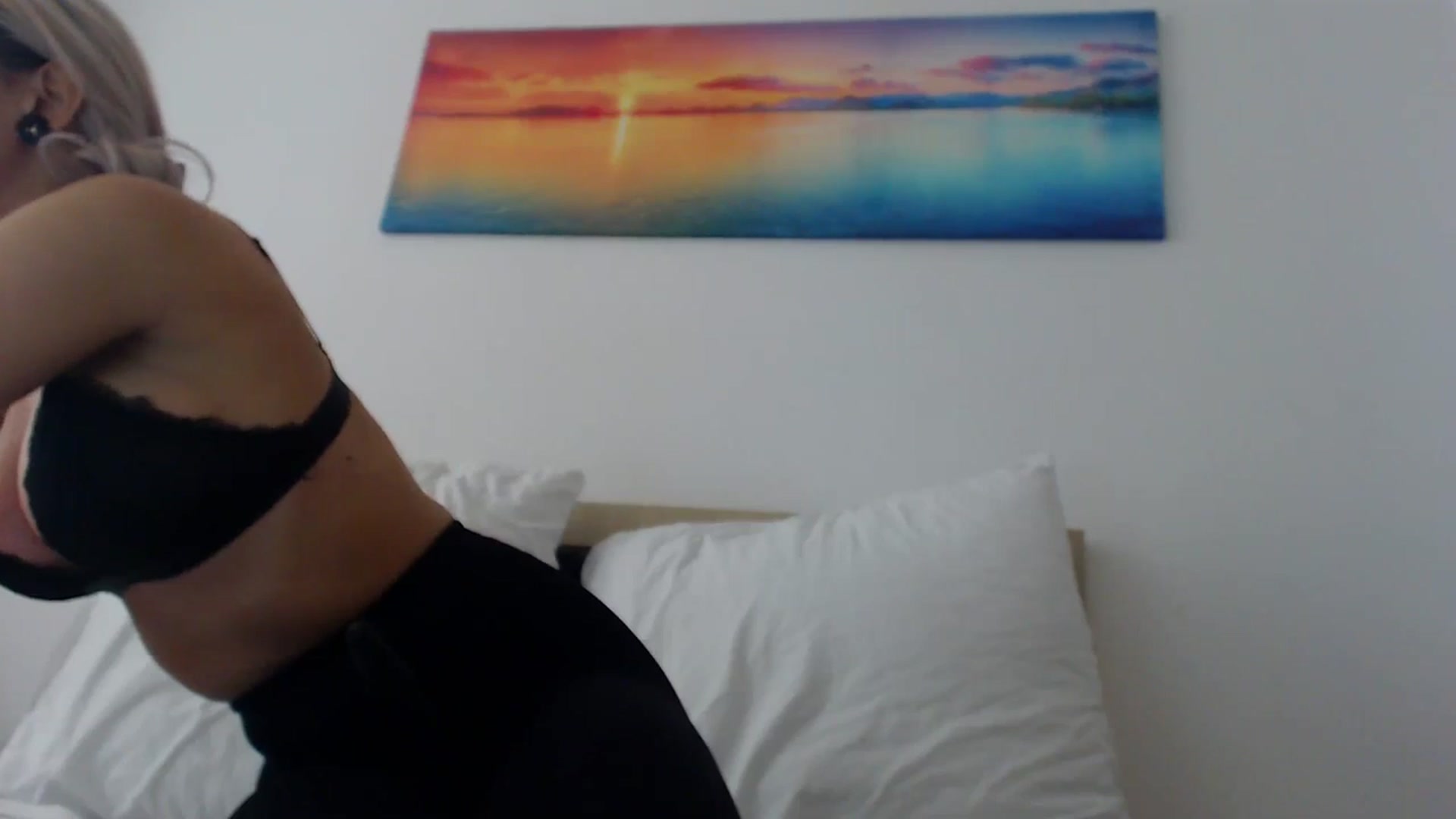 Gallery image thumbnail from Marisaisa's myfreecams stream on, 01/08/2024, 14:47 image 20 of 20