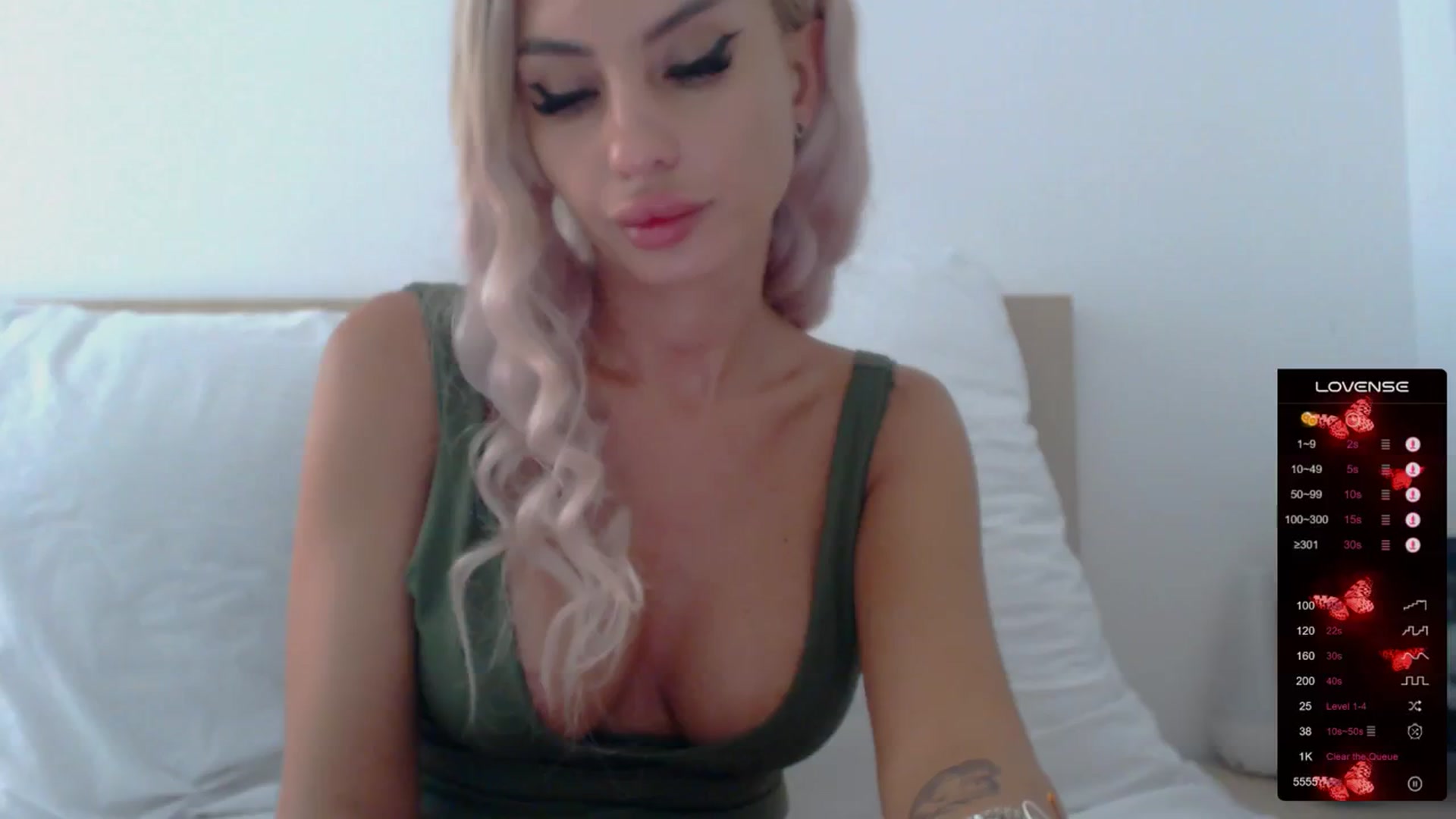 Gallery image thumbnail from Marisaisa's myfreecams stream on, 09/04/2024, 11:35 image 18 of 20
