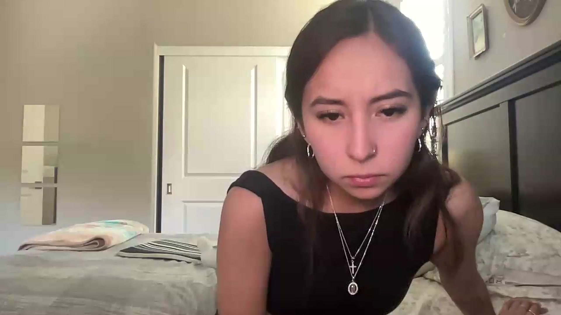Gallery image thumbnail from Marisols's myfreecams stream on, 06/23/2026, 20:17 image 20 of 20