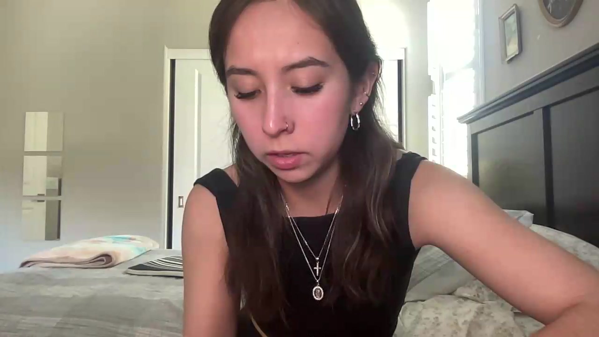 Gallery image thumbnail from Marisols's myfreecams stream on, 06/23/2026, 20:17 image 13 of 20