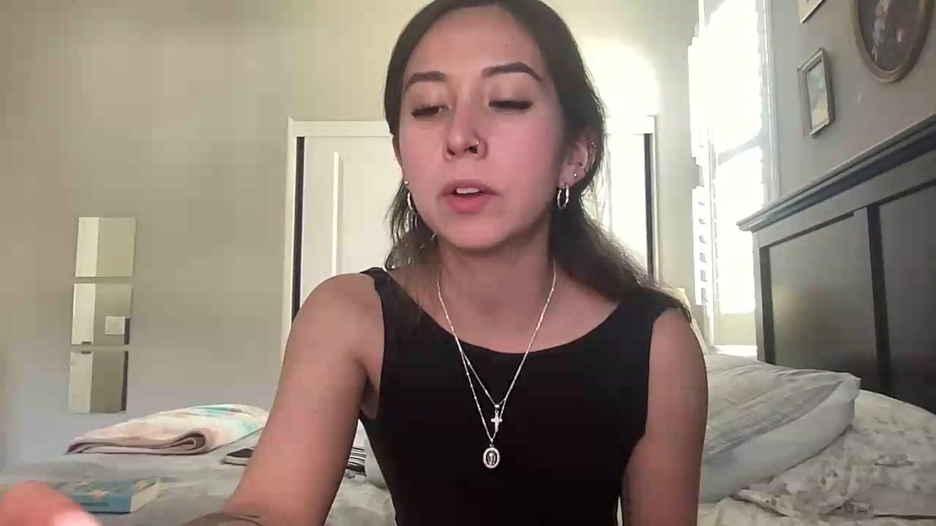 Gallery image thumbnail from Marisols's myfreecams stream on, 06/23/2026, 20:57 image 11 of 20