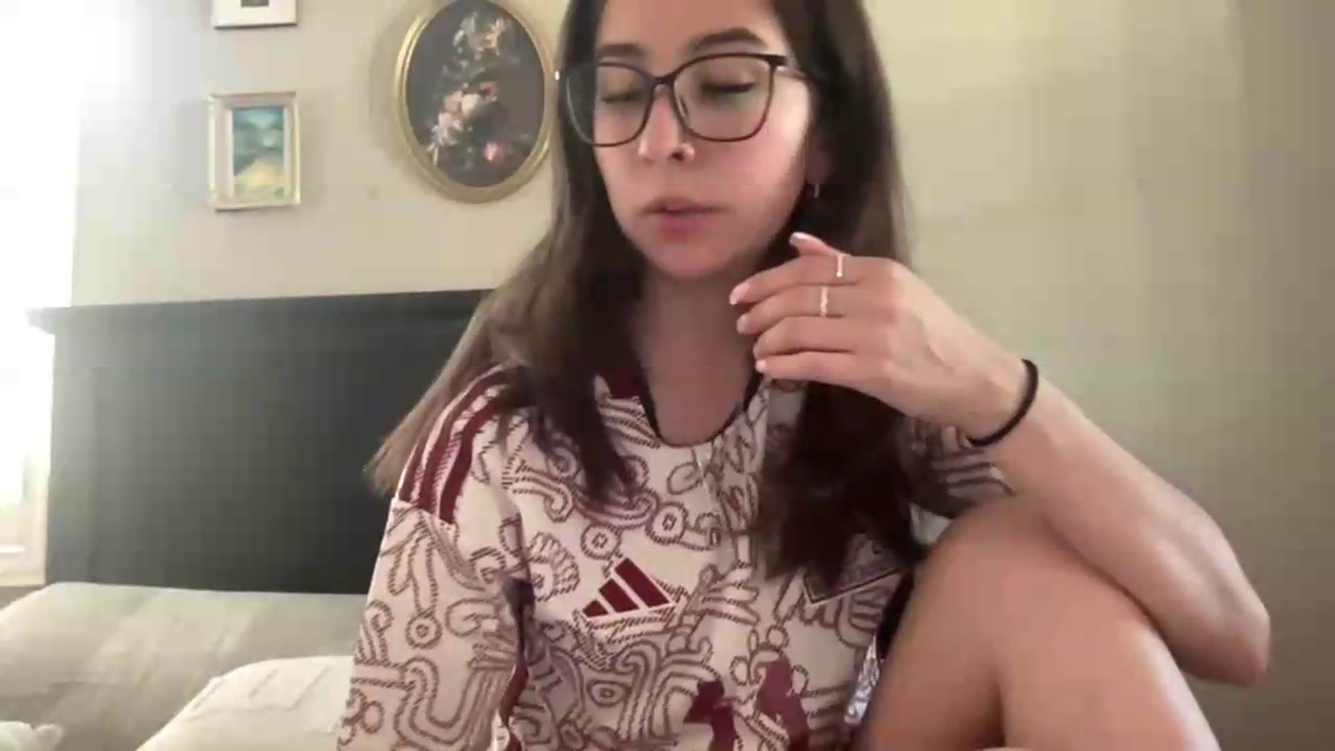 Gallery image thumbnail from Marisols's myfreecams stream on, 07/01/2026, 01:42 image 12 of 20