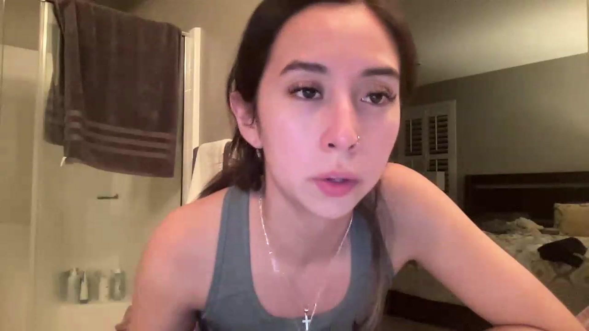 Gallery image thumbnail from Marisols's myfreecams stream on, 07/08/2026, 07:02 image 5 of 20