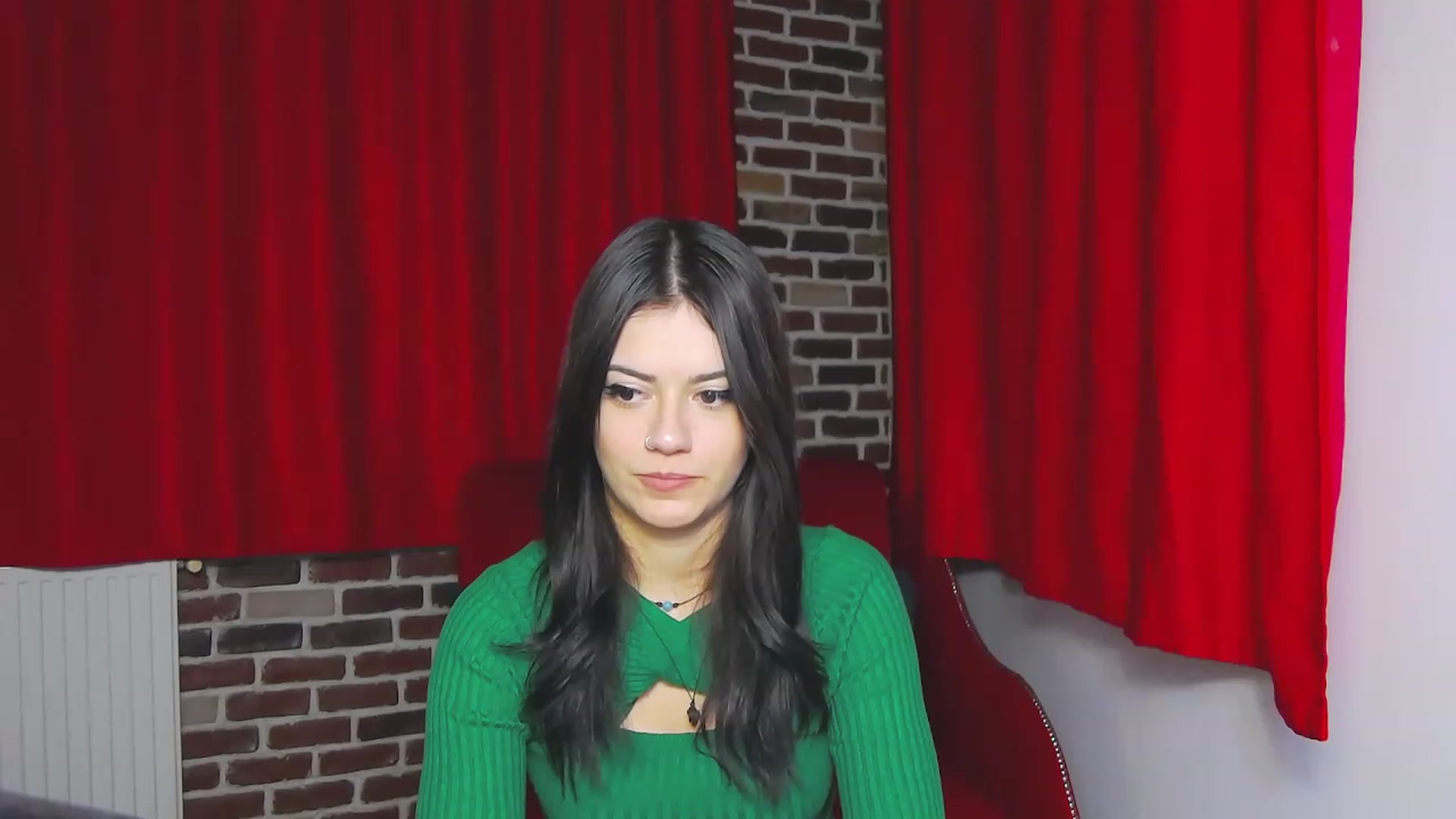 Gallery image thumbnail from MarissaBee's myfreecams stream on, 12/12/2022, 21:34 image 14 of 20