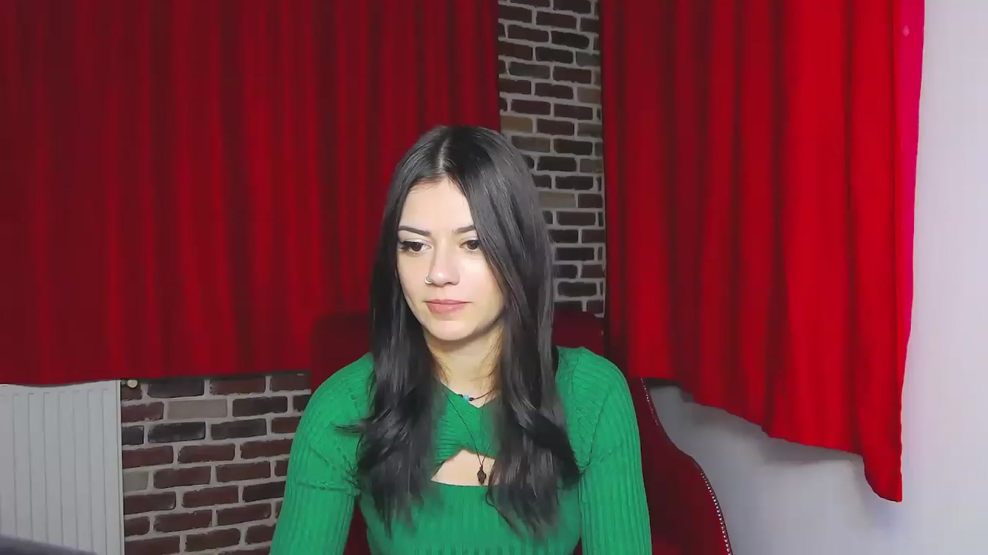 Gallery image thumbnail from MarissaBee's myfreecams stream on, 12/12/2022, 21:34 image 18 of 20