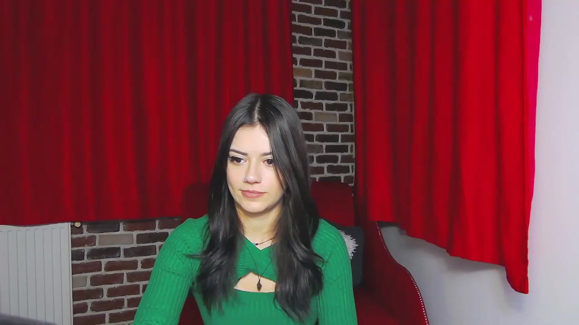 Gallery image thumbnail from MarissaBee's myfreecams stream on, 12/12/2022, 21:34 image 2 of 20