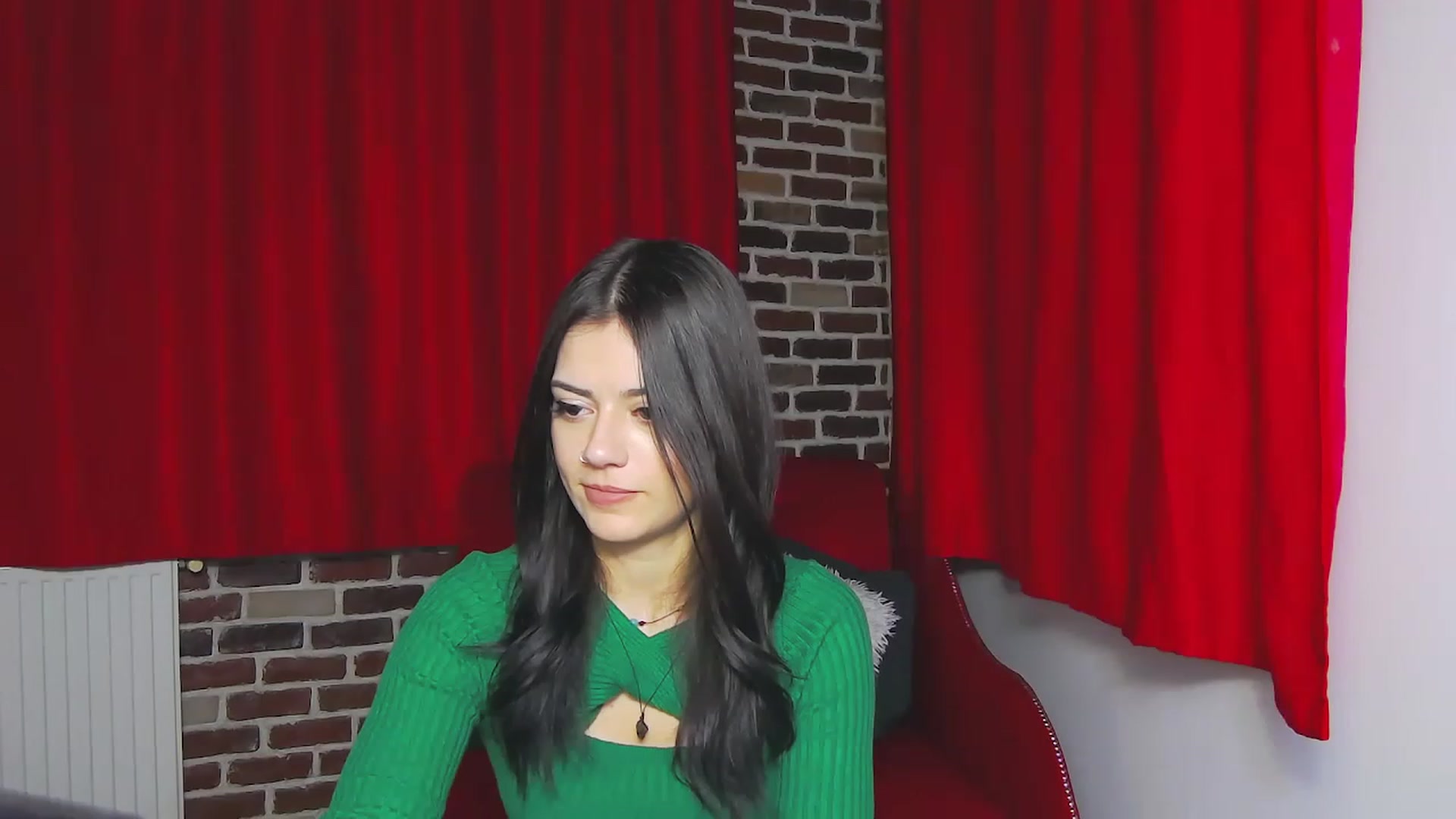Gallery image thumbnail from MarissaBee's myfreecams stream on, 12/12/2022, 21:34 image 3 of 20
