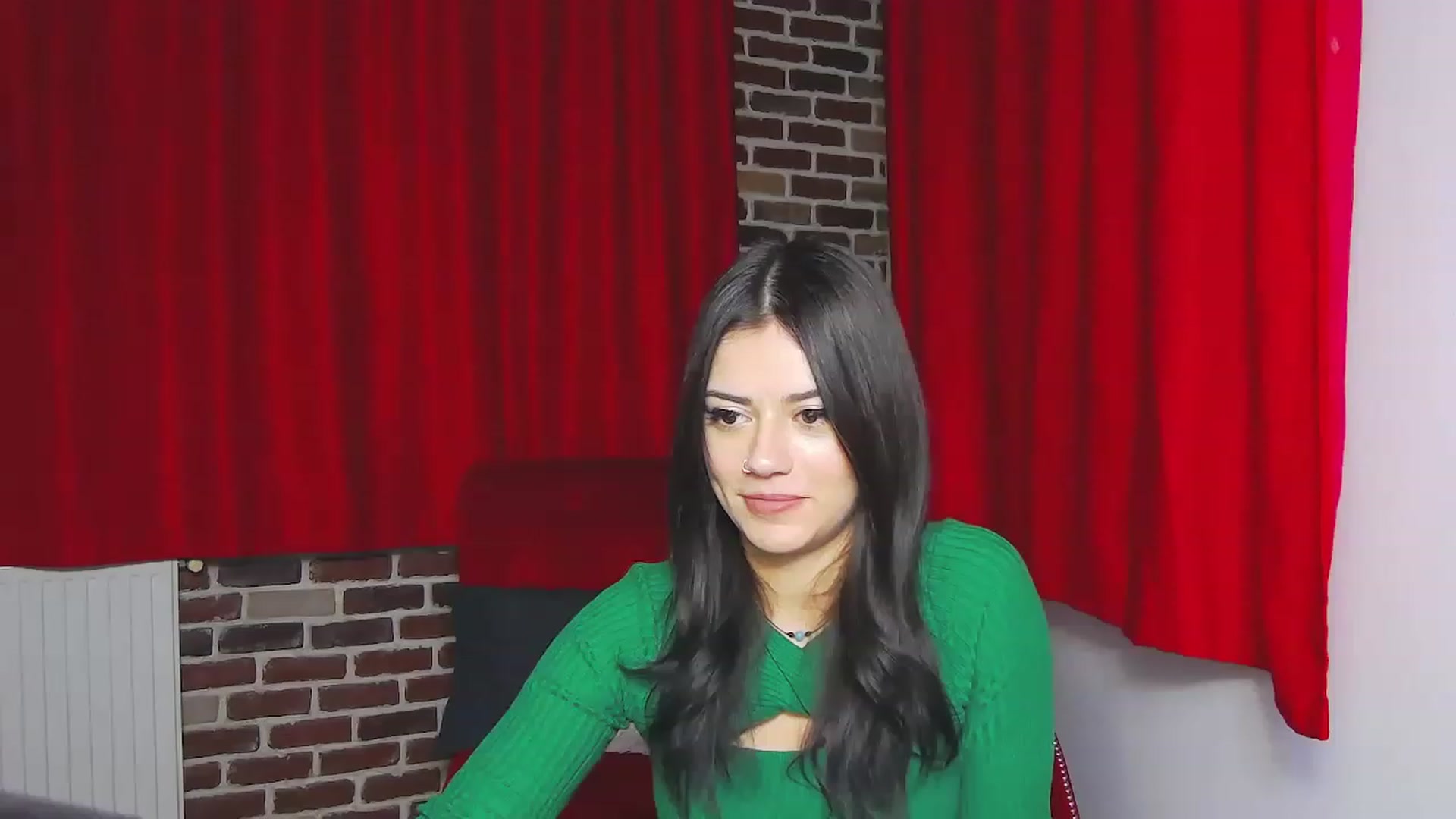 Gallery image thumbnail from MarissaBee's myfreecams stream on, 12/12/2022, 21:58 image 17 of 20
