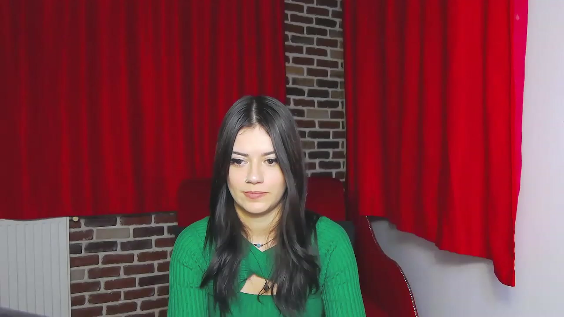 Gallery image thumbnail from MarissaBee's myfreecams stream on, 12/12/2022, 23:37 image 10 of 20