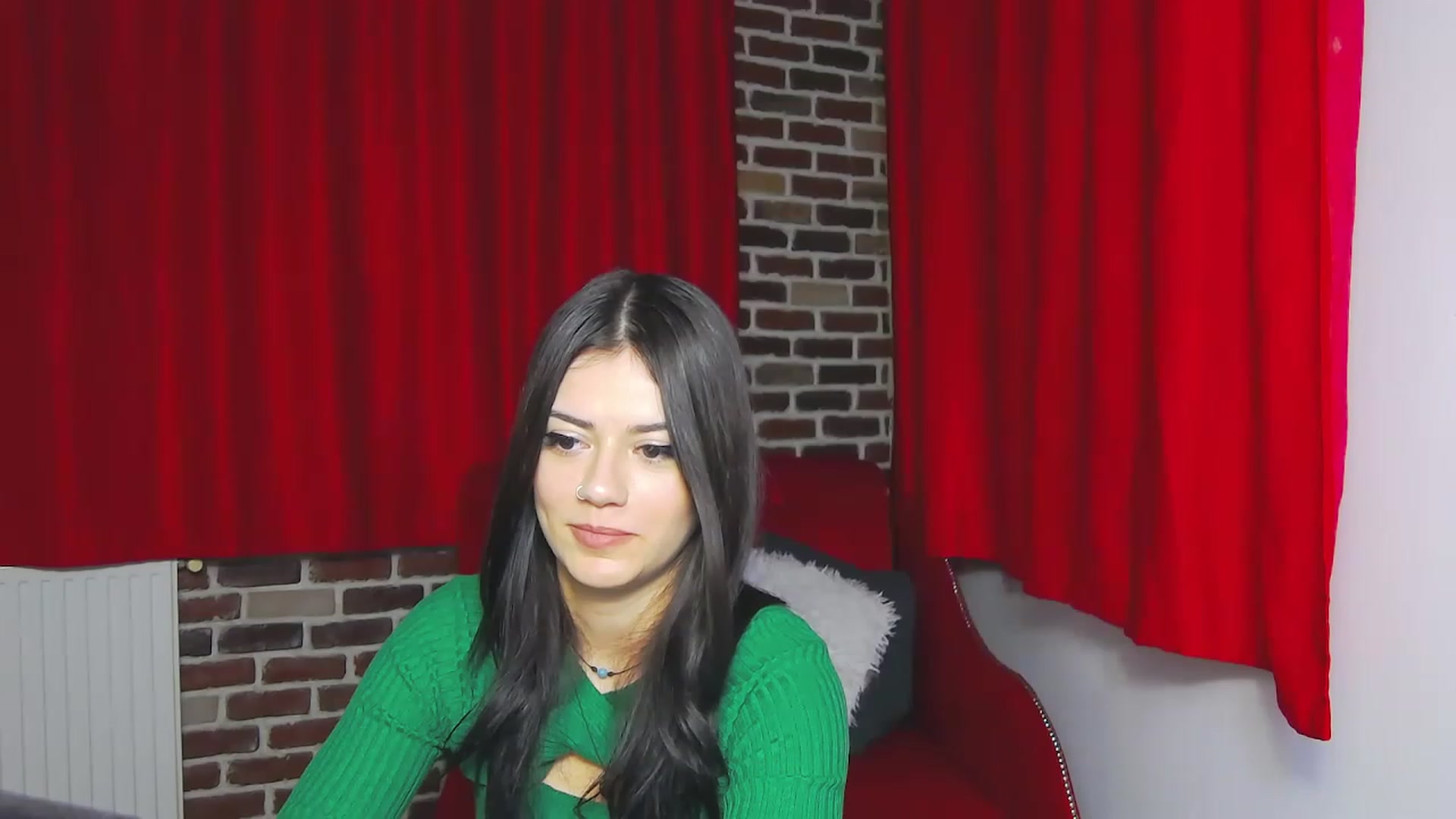 Gallery image thumbnail from MarissaBee's myfreecams stream on, 12/12/2022, 23:37 image 13 of 20