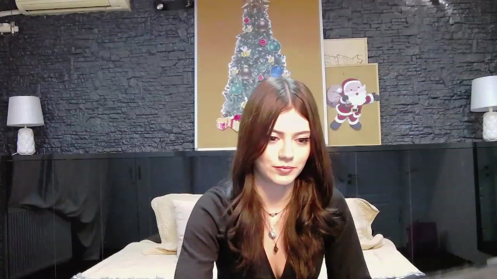Gallery image thumbnail from MarissaBee's myfreecams stream on, 12/21/2022, 17:06 image 19 of 20