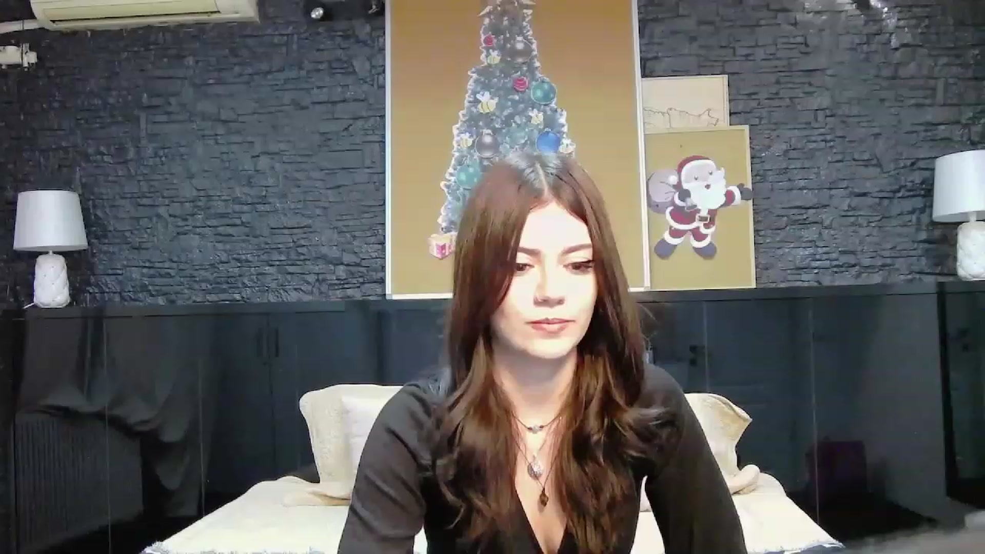 Gallery image thumbnail from MarissaBee's myfreecams stream on, 12/21/2022, 17:06 image 17 of 20