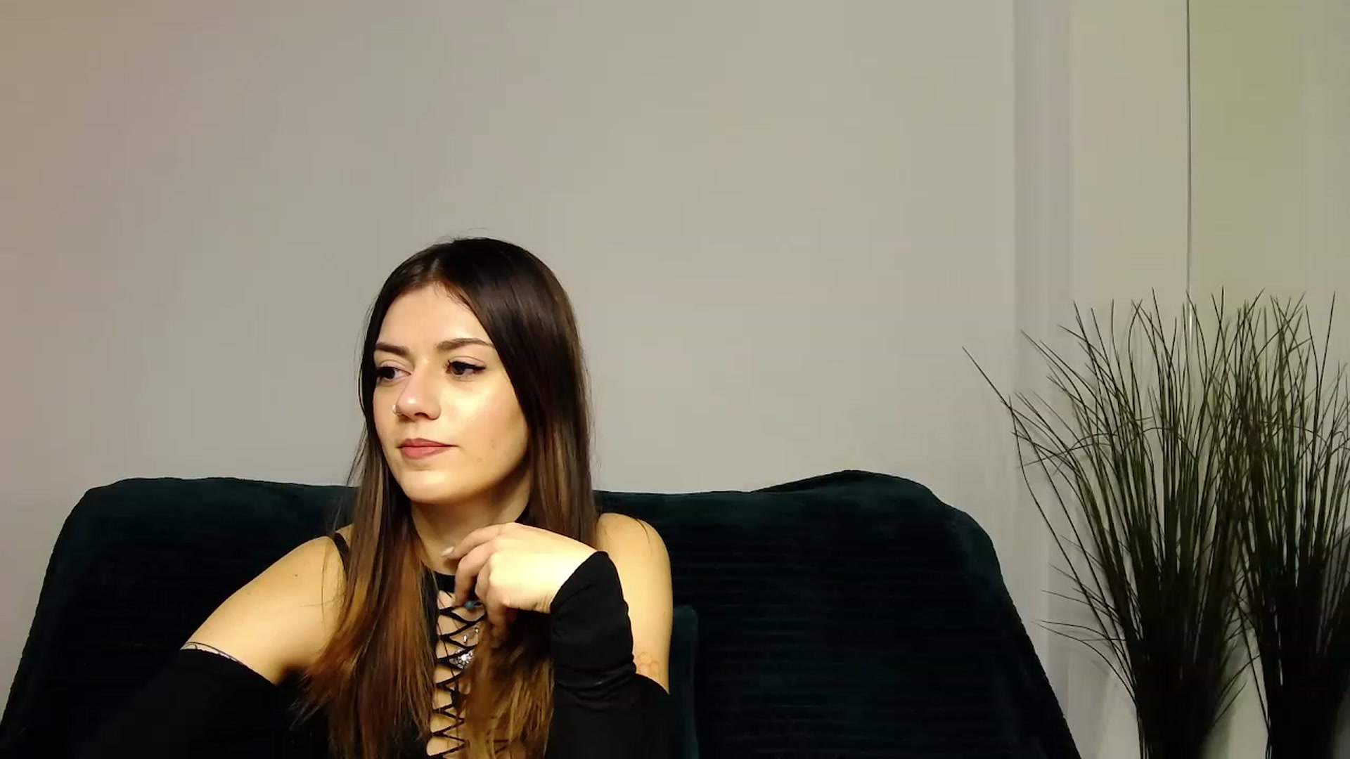 Gallery image thumbnail from MarissaBee's myfreecams stream on, 12/28/2022, 18:46 image 11 of 20