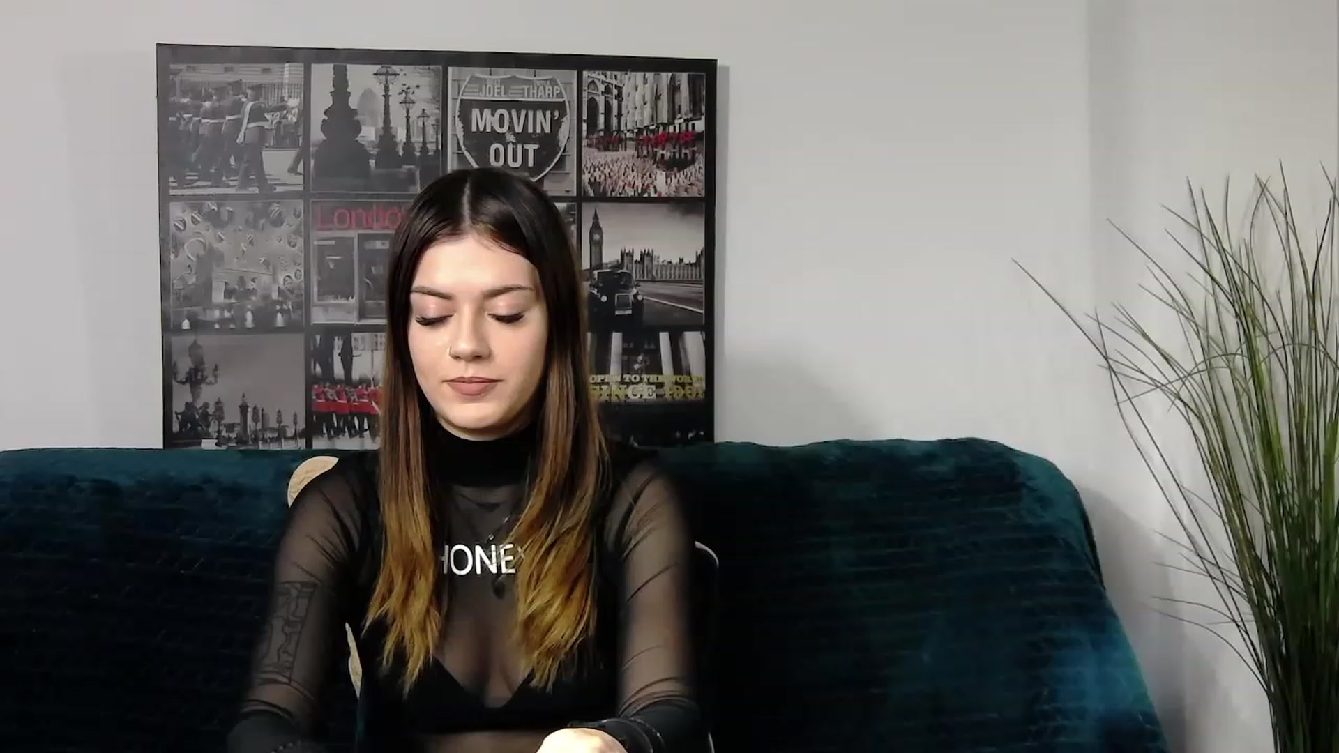Gallery image thumbnail from MarissaBee's myfreecams stream on, 12/29/2022, 16:22 image 1 of 20