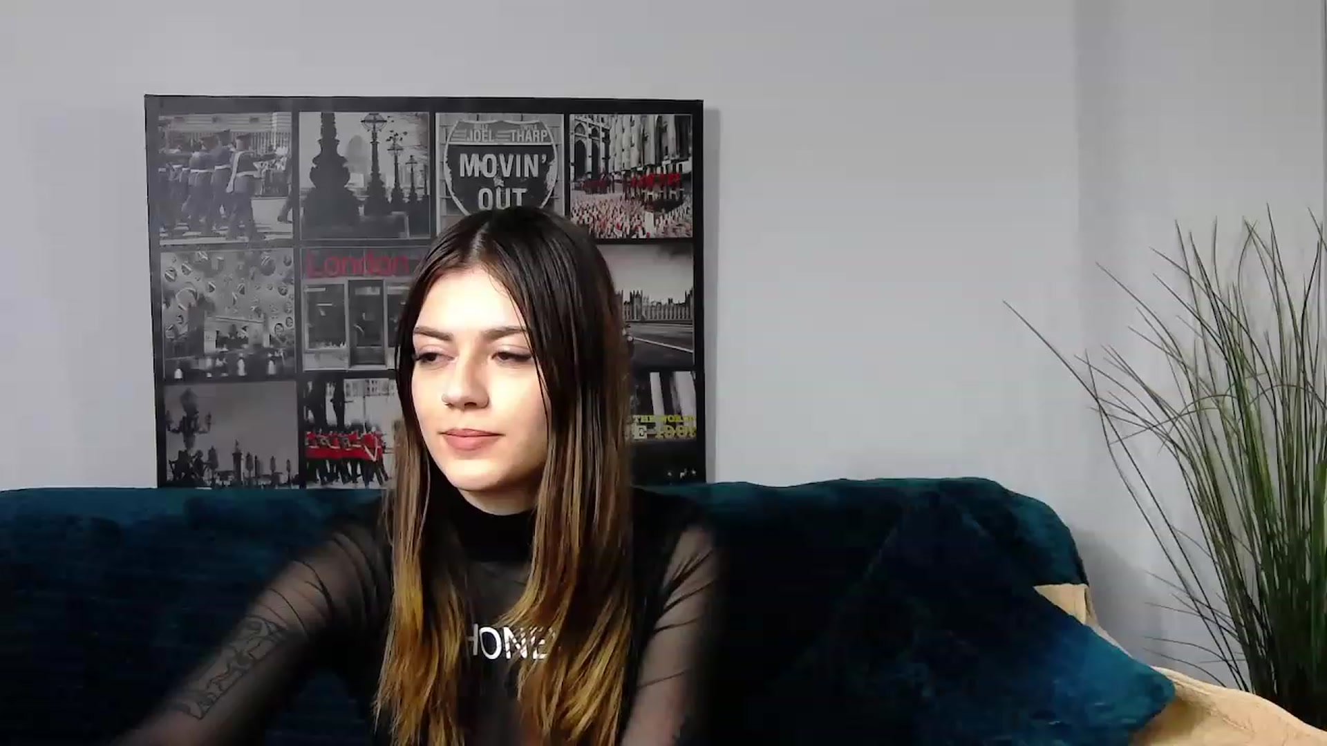 Gallery image thumbnail from MarissaBee's myfreecams stream on, 12/29/2022, 20:38 image 6 of 20