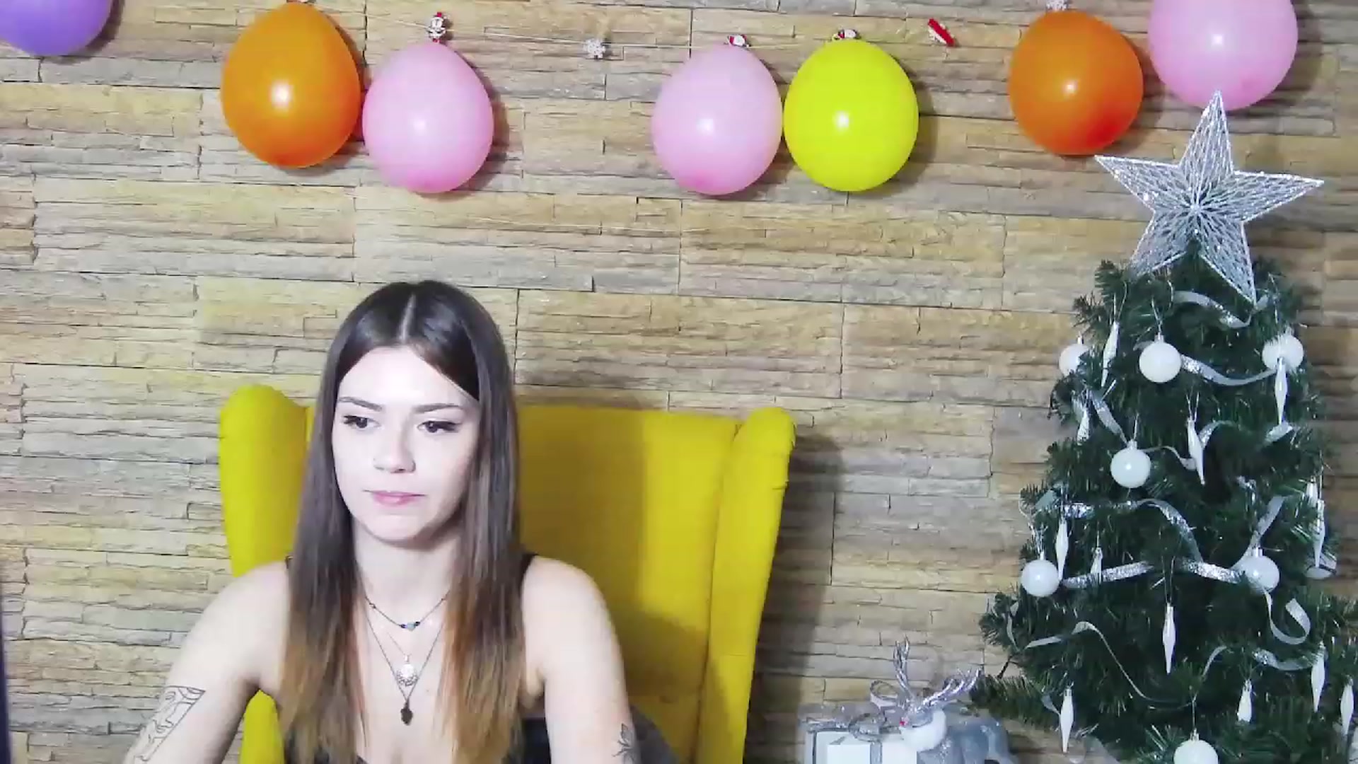 Gallery image thumbnail from MarissaBee's myfreecams stream on, 01/04/2023, 21:01 image 11 of 20