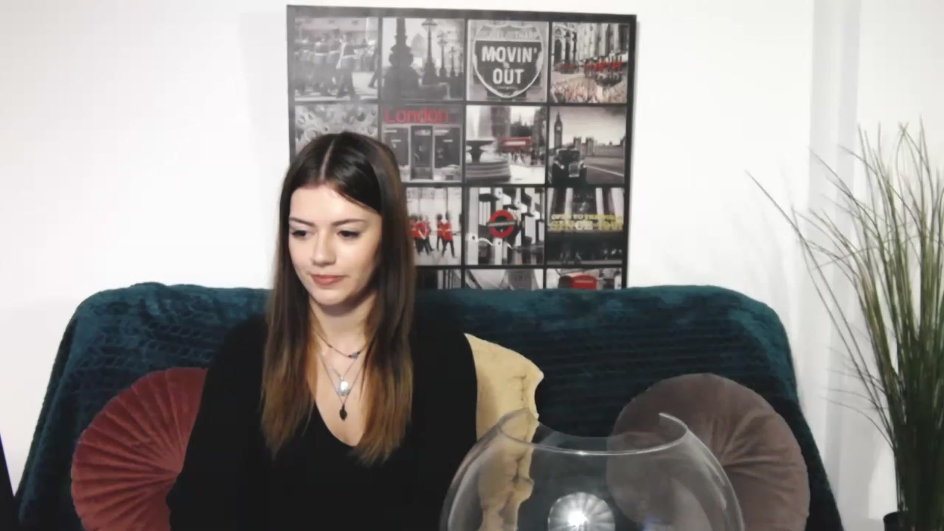 Gallery image thumbnail from MarissaBee's myfreecams stream on, 01/05/2023, 20:31 image 14 of 20