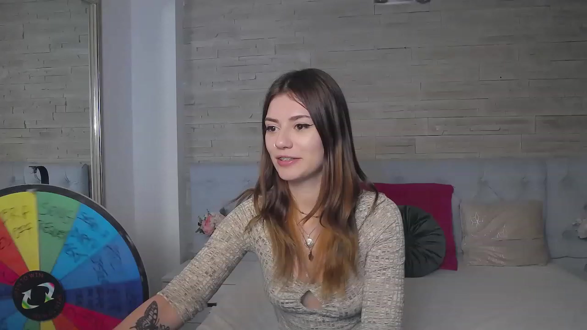 Gallery image thumbnail from MarissaBee's myfreecams stream on, 01/13/2023, 01:02 image 17 of 20
