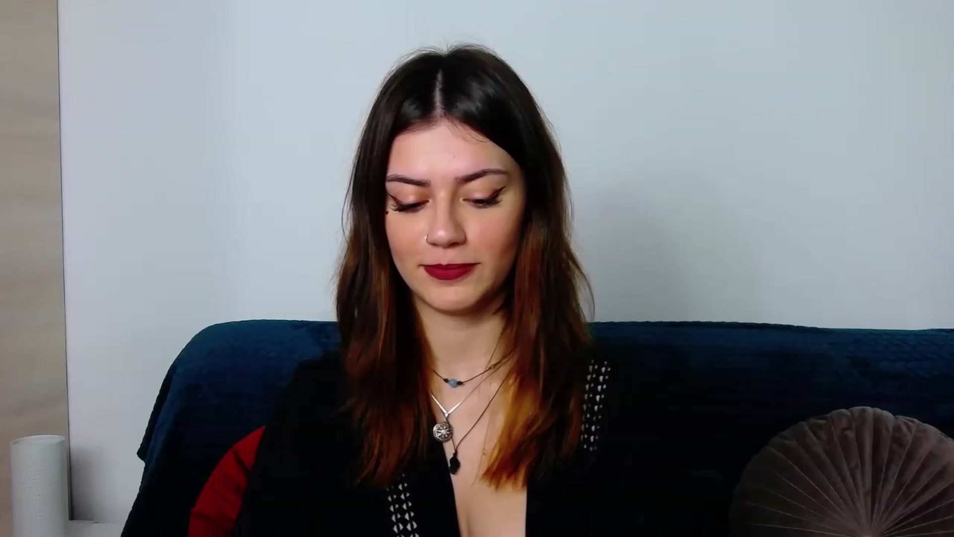 Gallery image thumbnail from MarissaBee's myfreecams stream on, 03/06/2023, 22:29 image 17 of 20