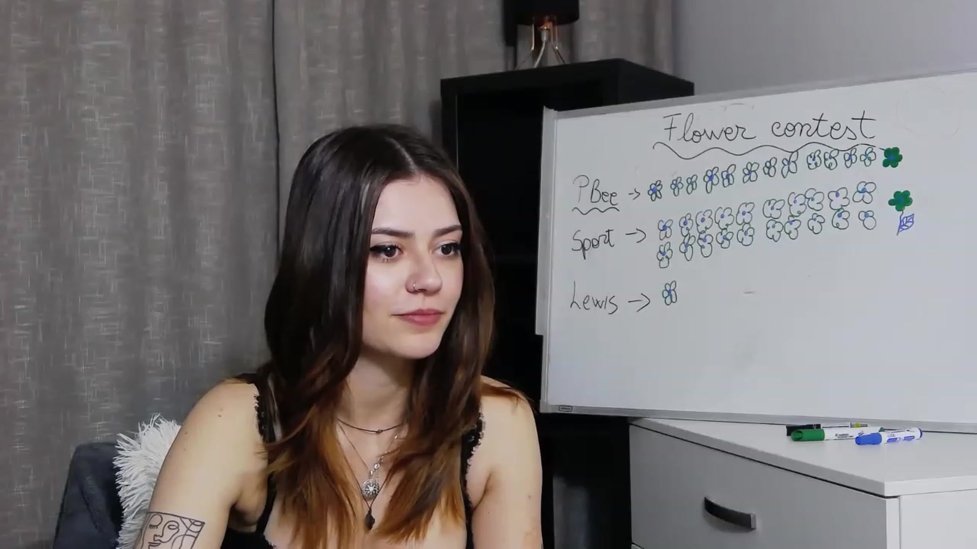 Gallery image thumbnail from MarissaBee's myfreecams stream on, 03/13/2023, 19:21 image 19 of 20