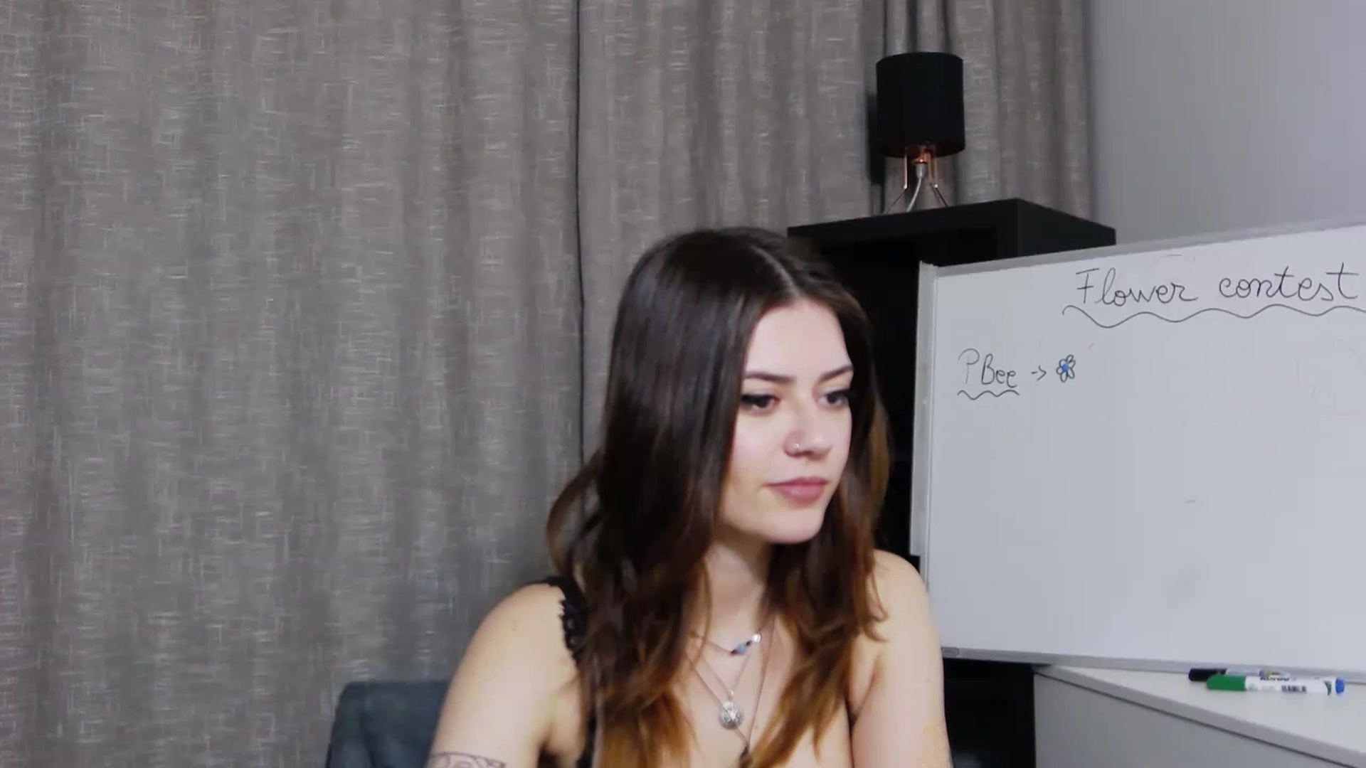 Gallery image thumbnail from MarissaBee's myfreecams stream on, 03/13/2023, 19:21 image 3 of 20
