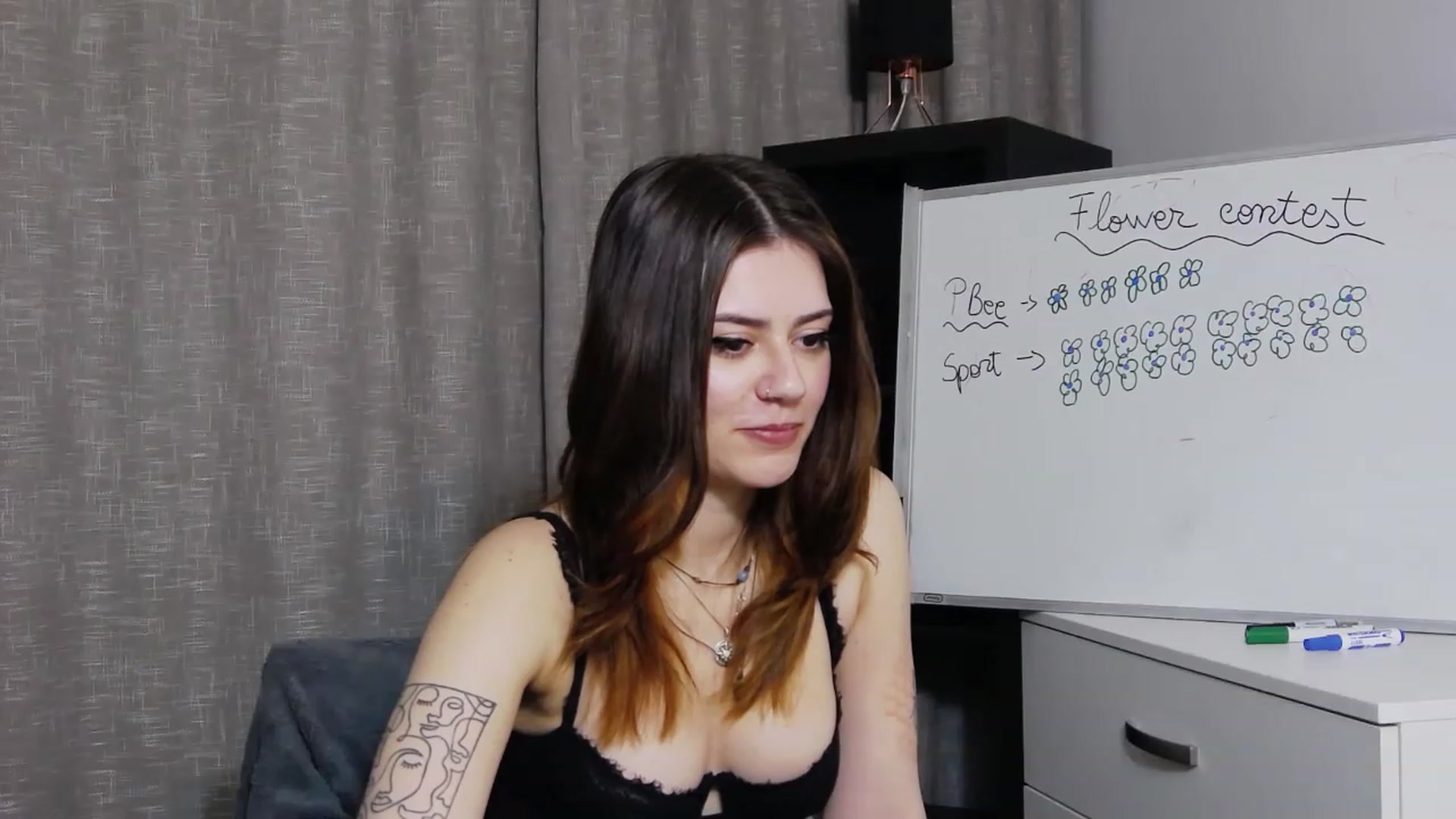 Gallery image thumbnail from MarissaBee's myfreecams stream on, 03/13/2023, 19:21 image 11 of 20