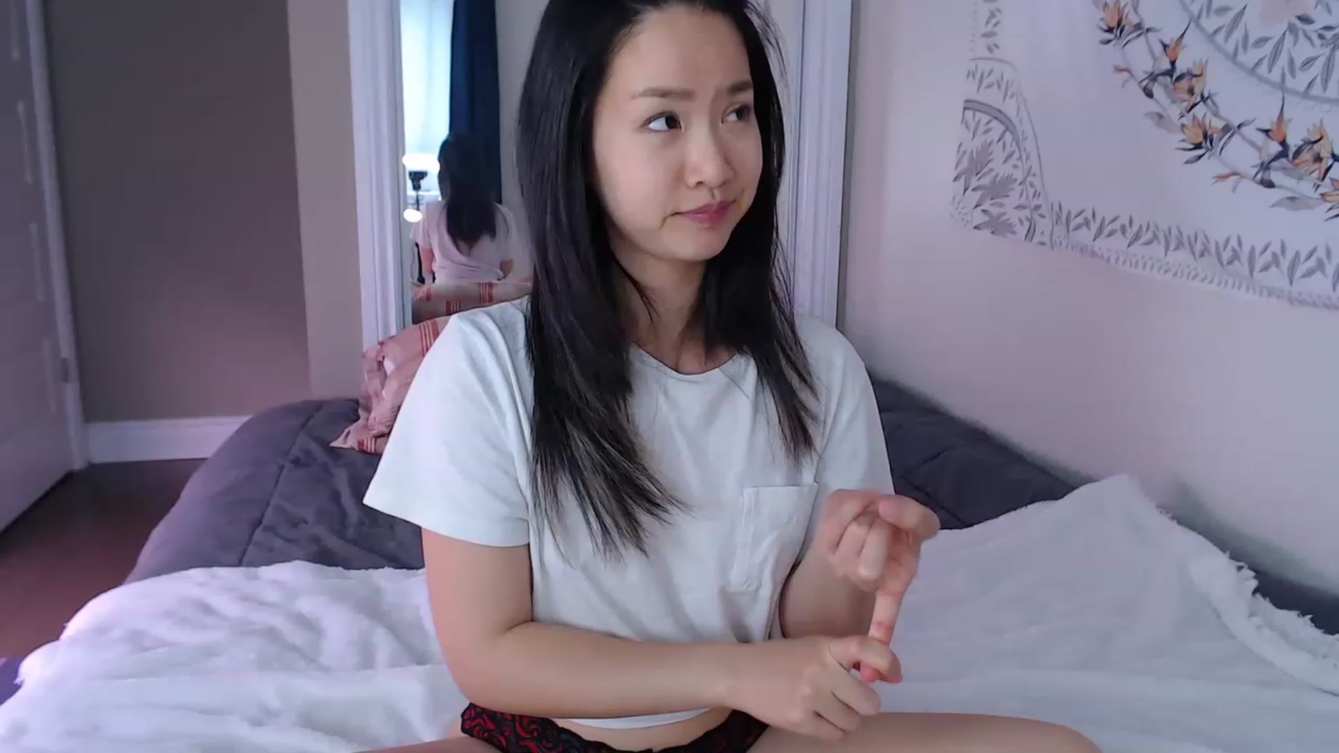 Gallery image thumbnail from MarissaPeach's myfreecams stream on, 06/13/2023, 20:51 image 17 of 20