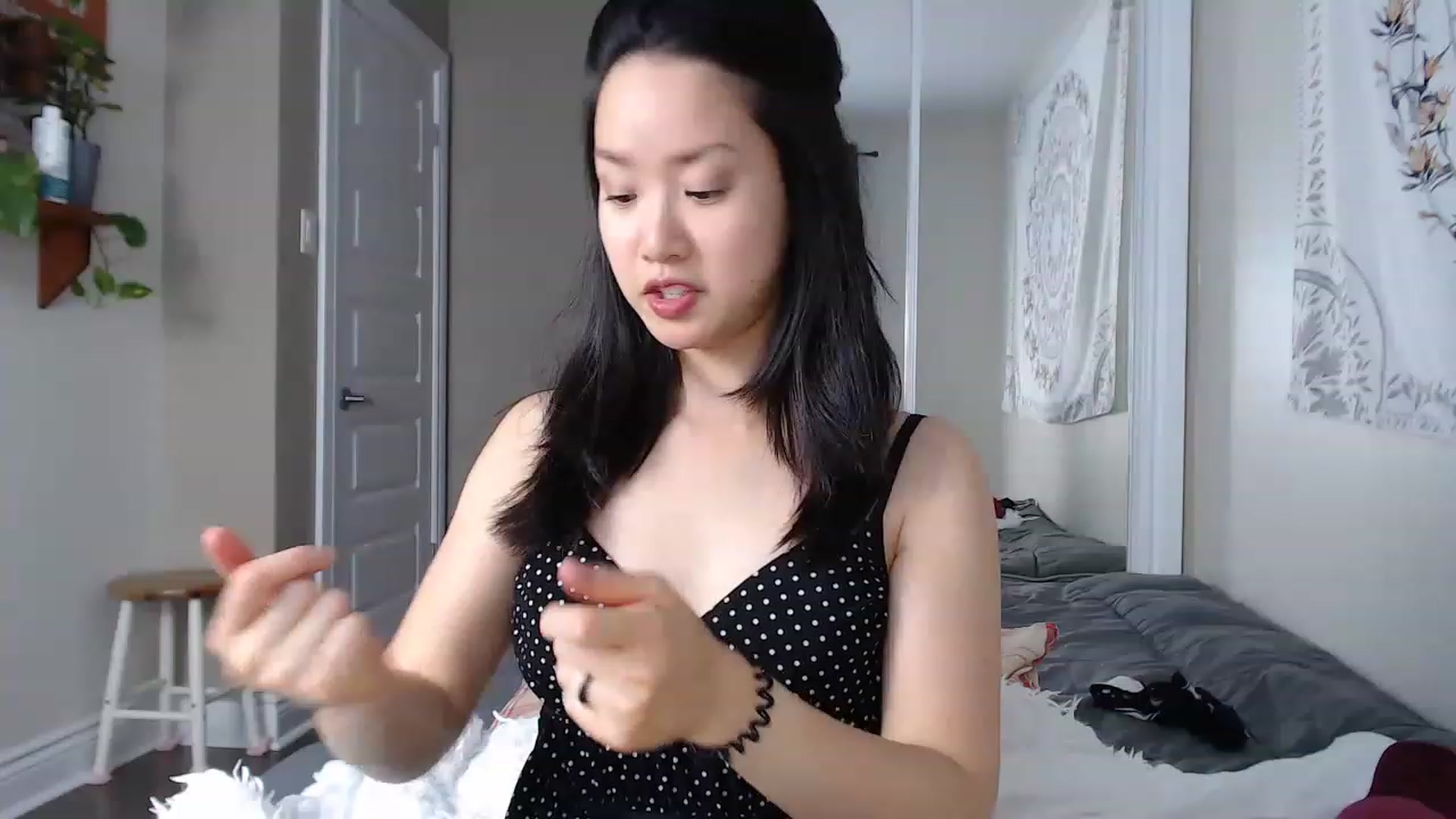 Gallery image thumbnail from MarissaPeach's myfreecams stream on, 07/18/2023, 22:02 image 5 of 20