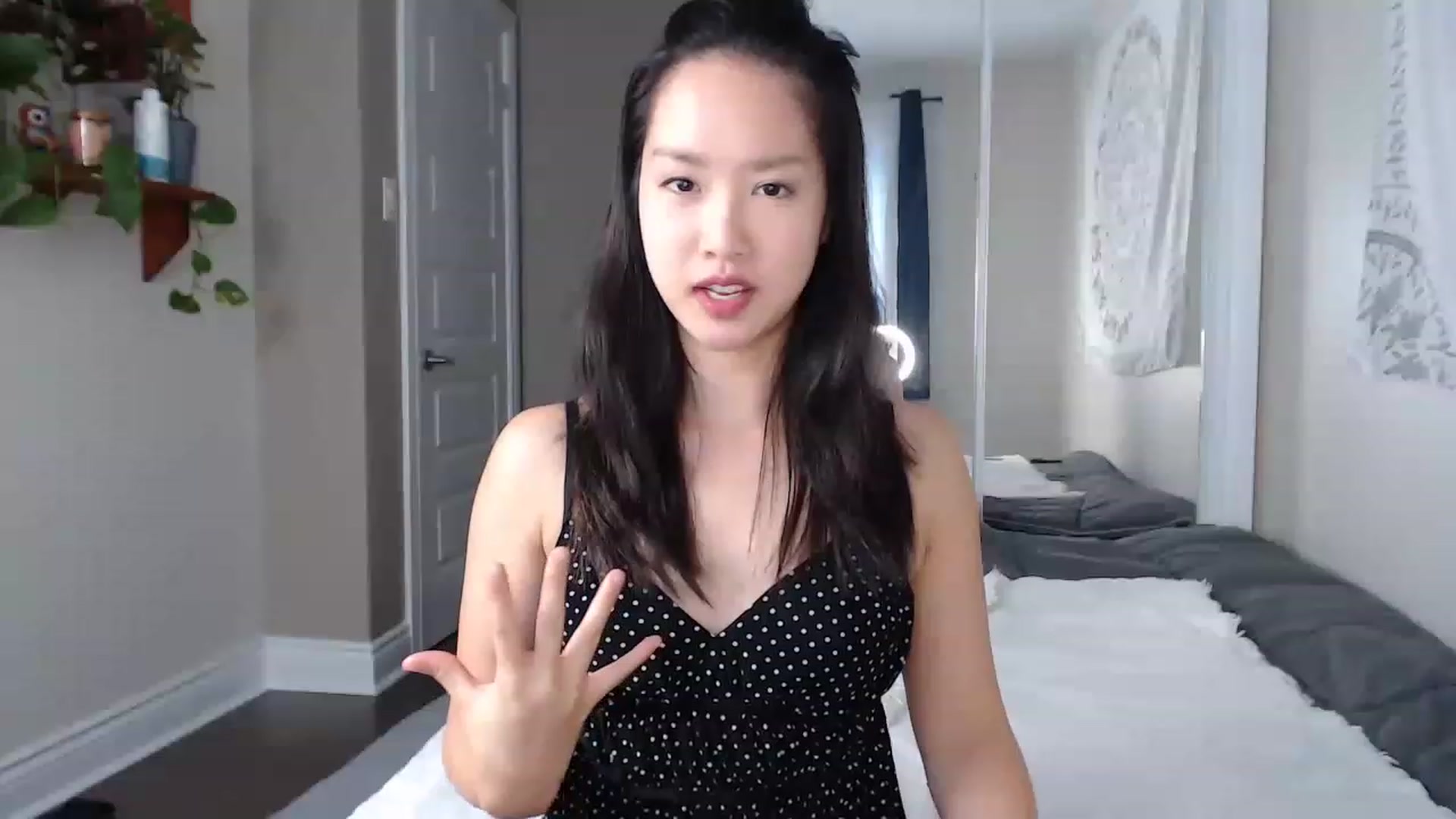 Gallery image thumbnail from MarissaPeach's myfreecams stream on, 08/12/2023, 20:34 image 17 of 20