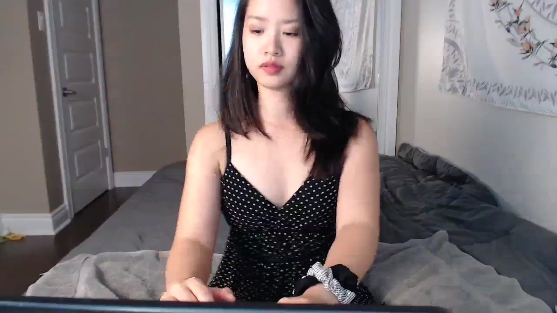 Gallery image thumbnail from MarissaPeach's myfreecams stream on, 08/24/2023, 21:27 image 2 of 20