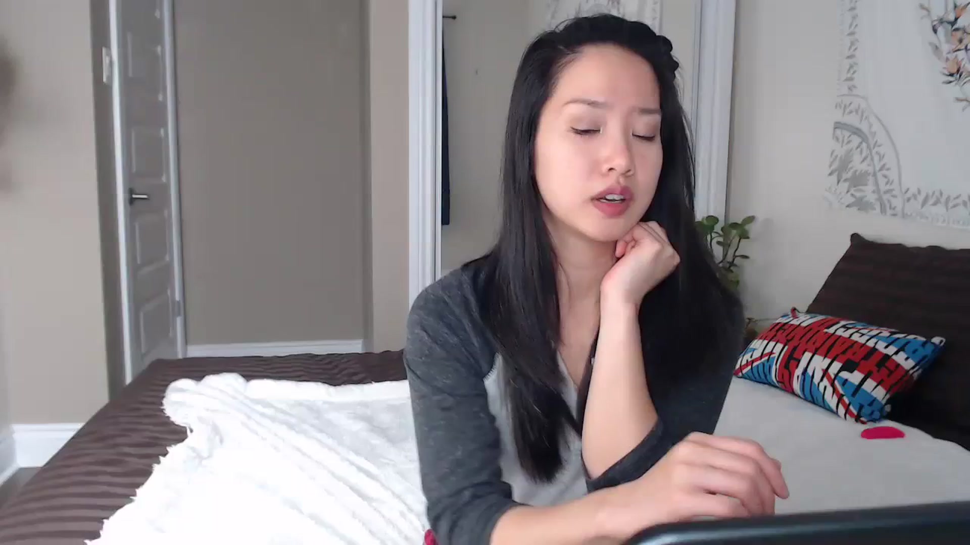 Gallery image thumbnail from MarissaPeach's myfreecams stream on, 11/09/2023, 23:52 image 6 of 20