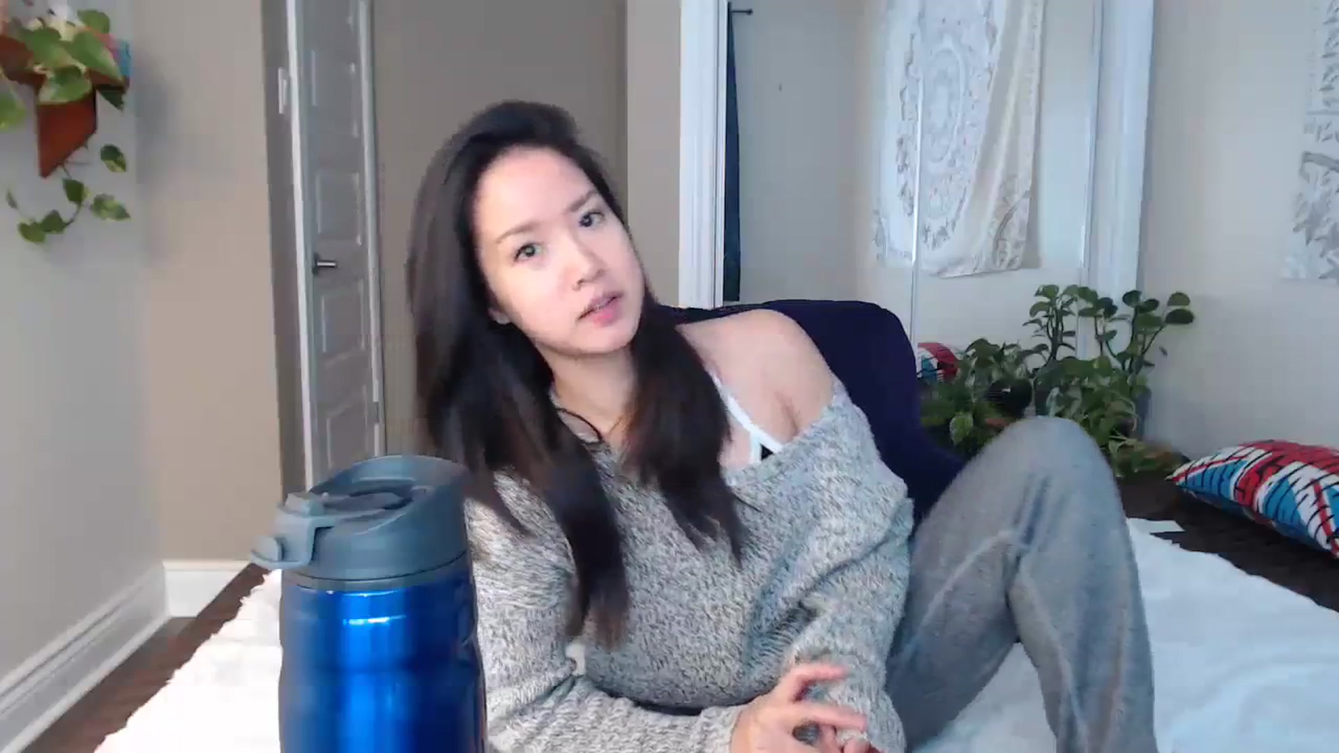 Gallery image thumbnail from MarissaPeach's myfreecams stream on, 11/11/2023, 15:55 image 19 of 20