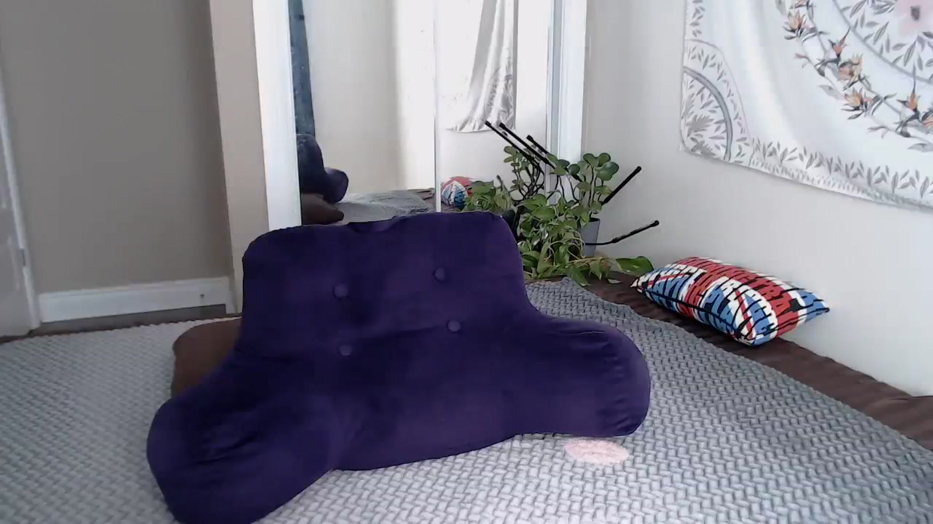 Gallery image thumbnail from MarissaPeach's myfreecams stream on, 11/18/2023, 16:30 image 10 of 20