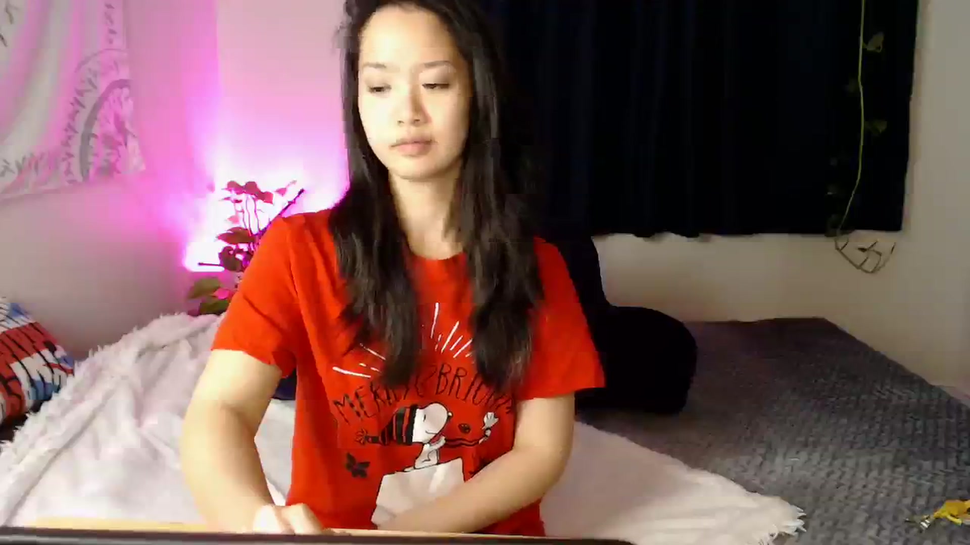 Gallery image thumbnail from MarissaPeach's myfreecams stream on, 11/21/2023, 02:42 image 11 of 20