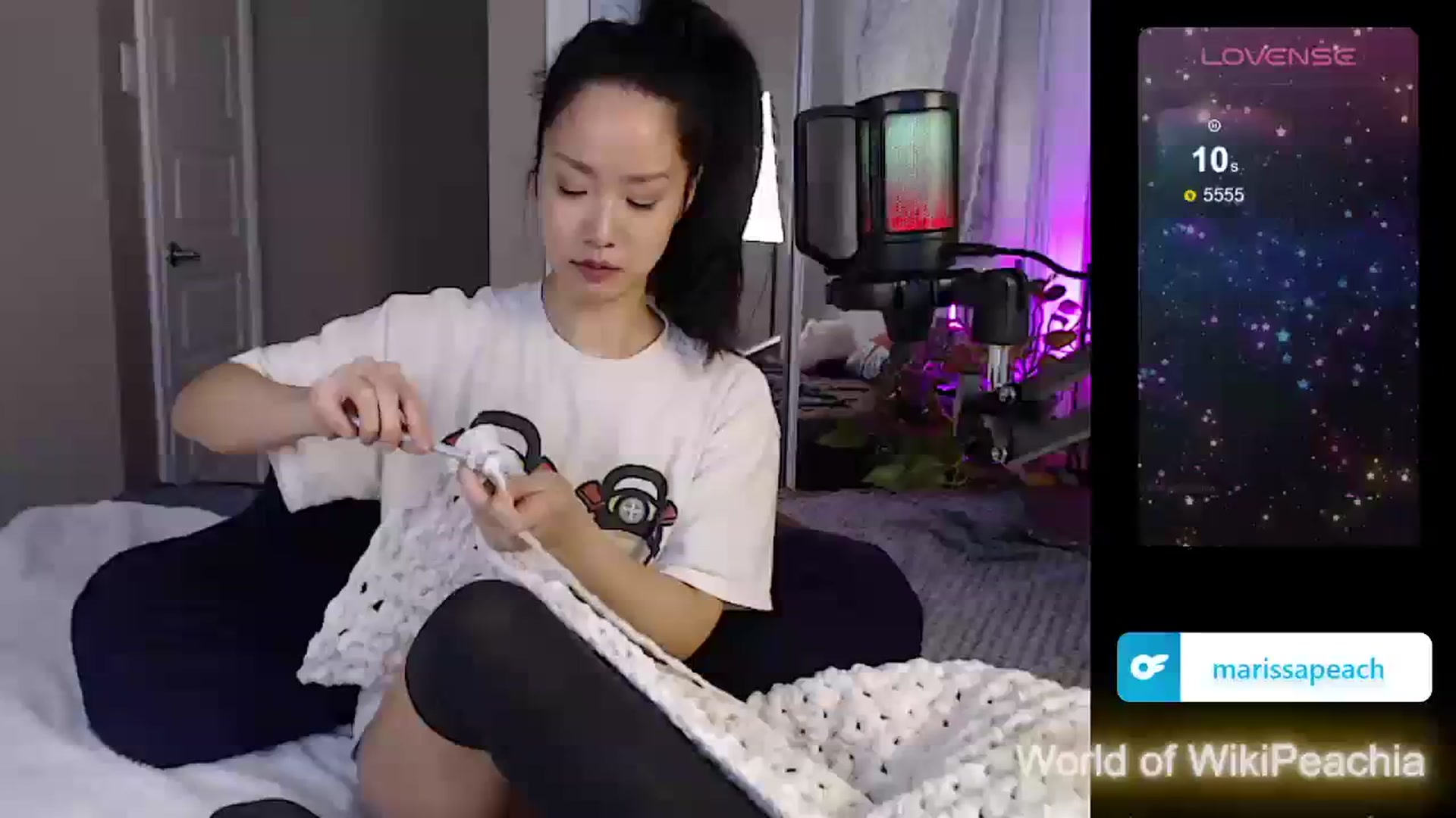 Gallery image thumbnail from MarissaPeach's myfreecams stream on, 12/03/2023, 17:34 image 10 of 20