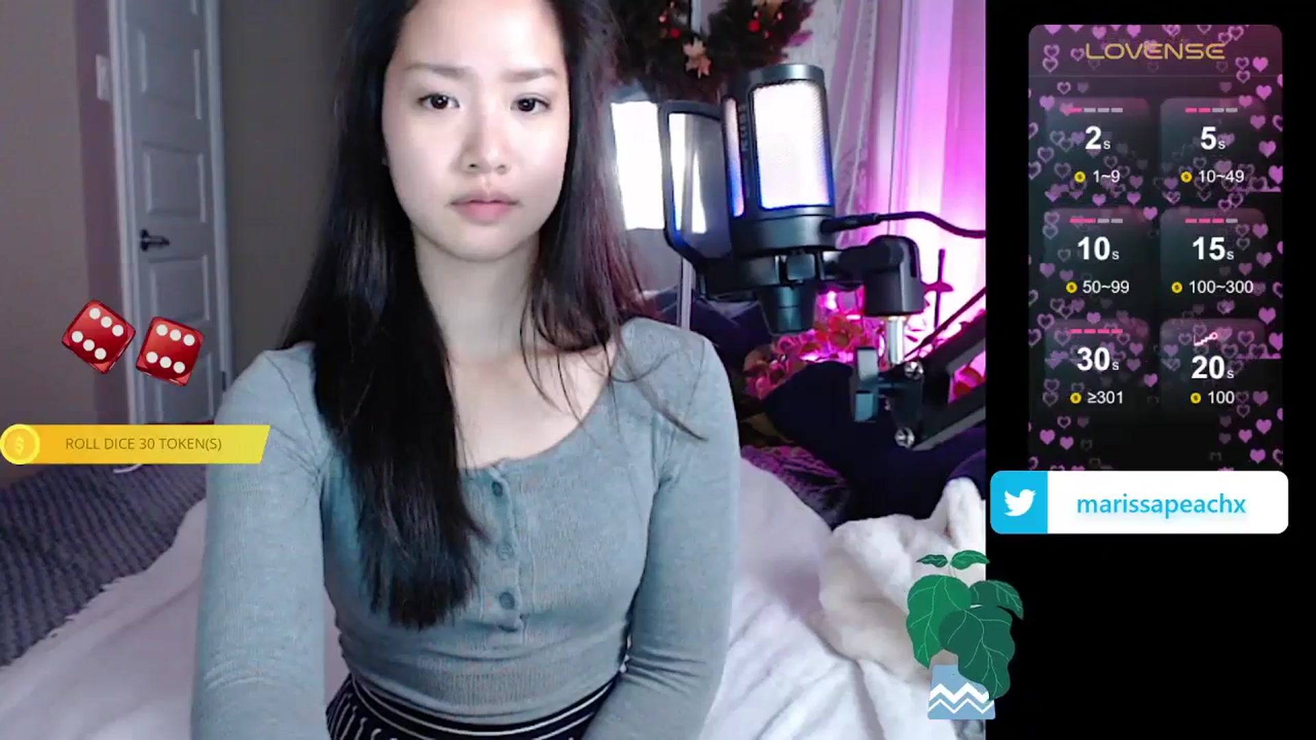 Gallery image thumbnail from MarissaPeach's myfreecams stream on, 12/13/2023, 22:28 image 13 of 20