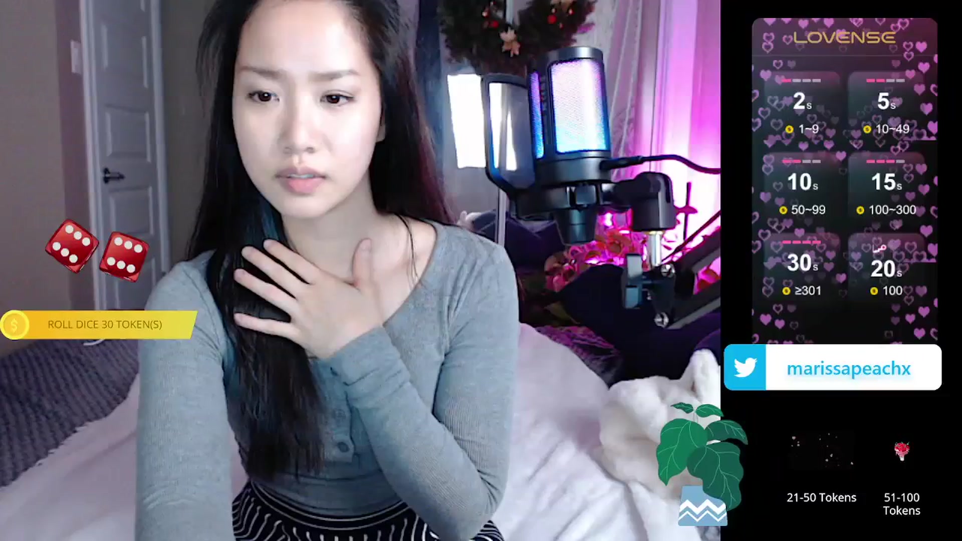 Gallery image thumbnail from MarissaPeach's myfreecams stream on, 12/13/2023, 22:28 image 7 of 20