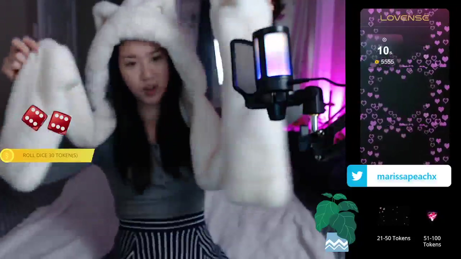 Gallery image thumbnail from MarissaPeach's myfreecams stream on, 12/13/2023, 22:28 image 2 of 20