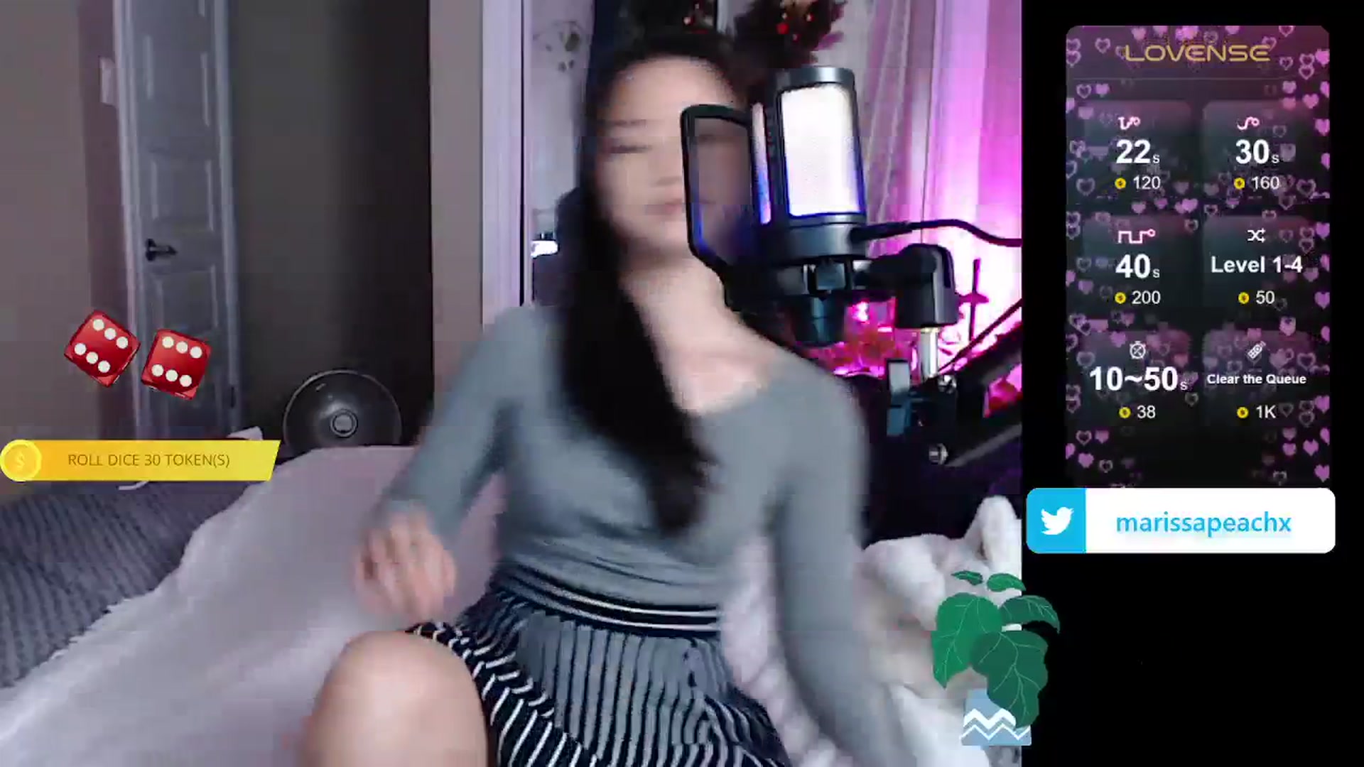 Gallery image thumbnail from MarissaPeach's myfreecams stream on, 12/13/2023, 22:28 image 6 of 20