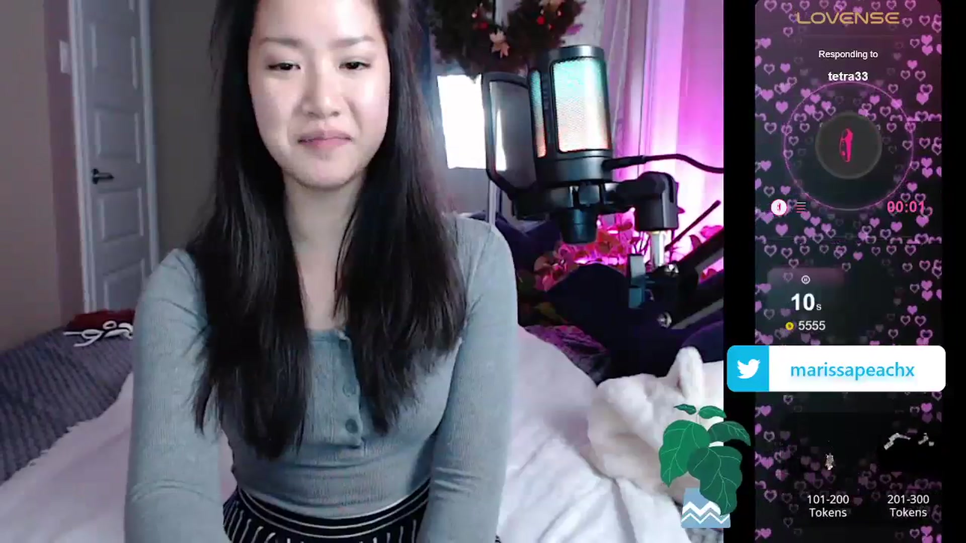 Gallery image thumbnail from MarissaPeach's myfreecams stream on, 12/13/2023, 22:28 image 16 of 20