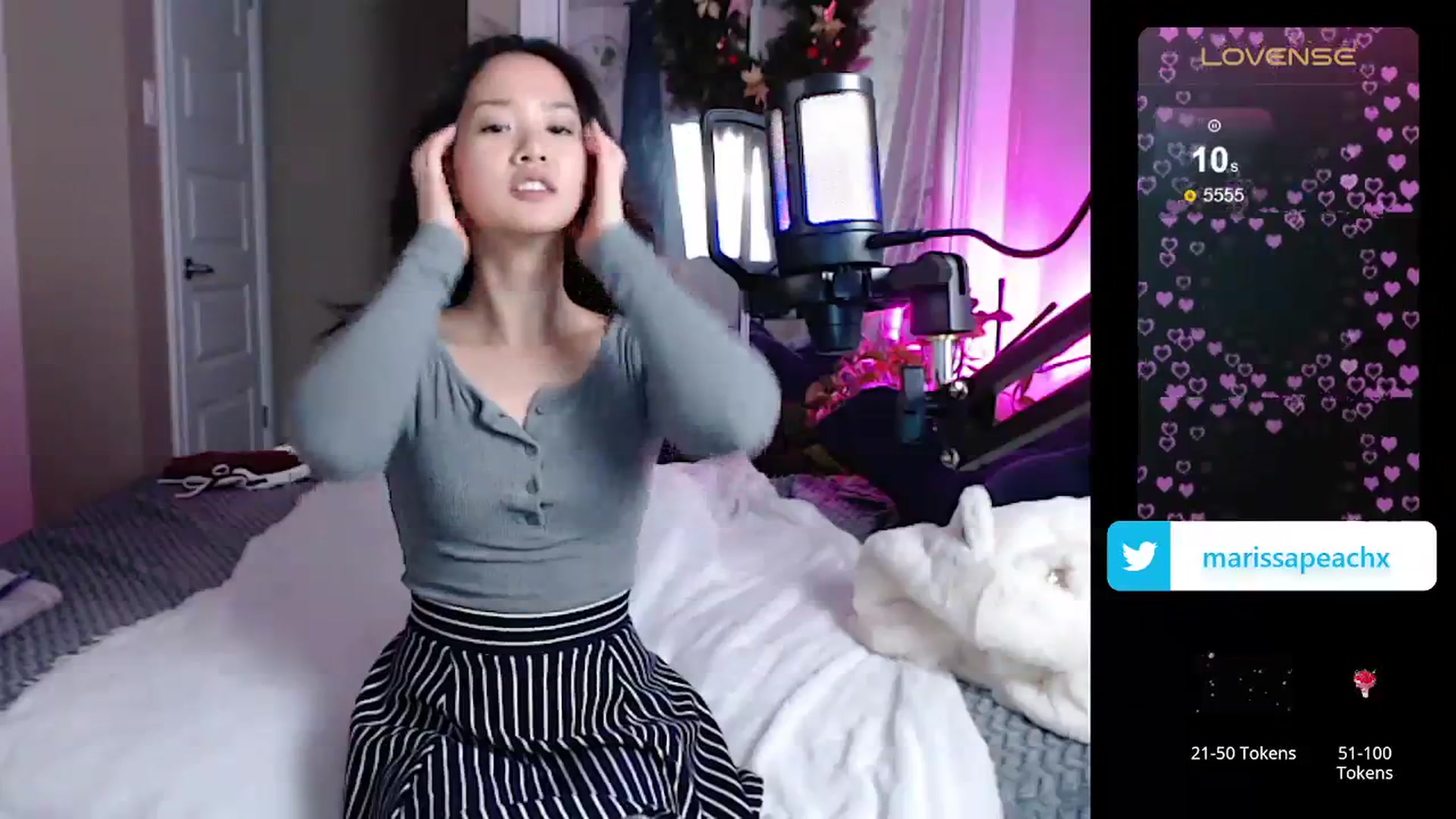 Gallery image thumbnail from MarissaPeach's myfreecams stream on, 12/13/2023, 22:55 image 8 of 20