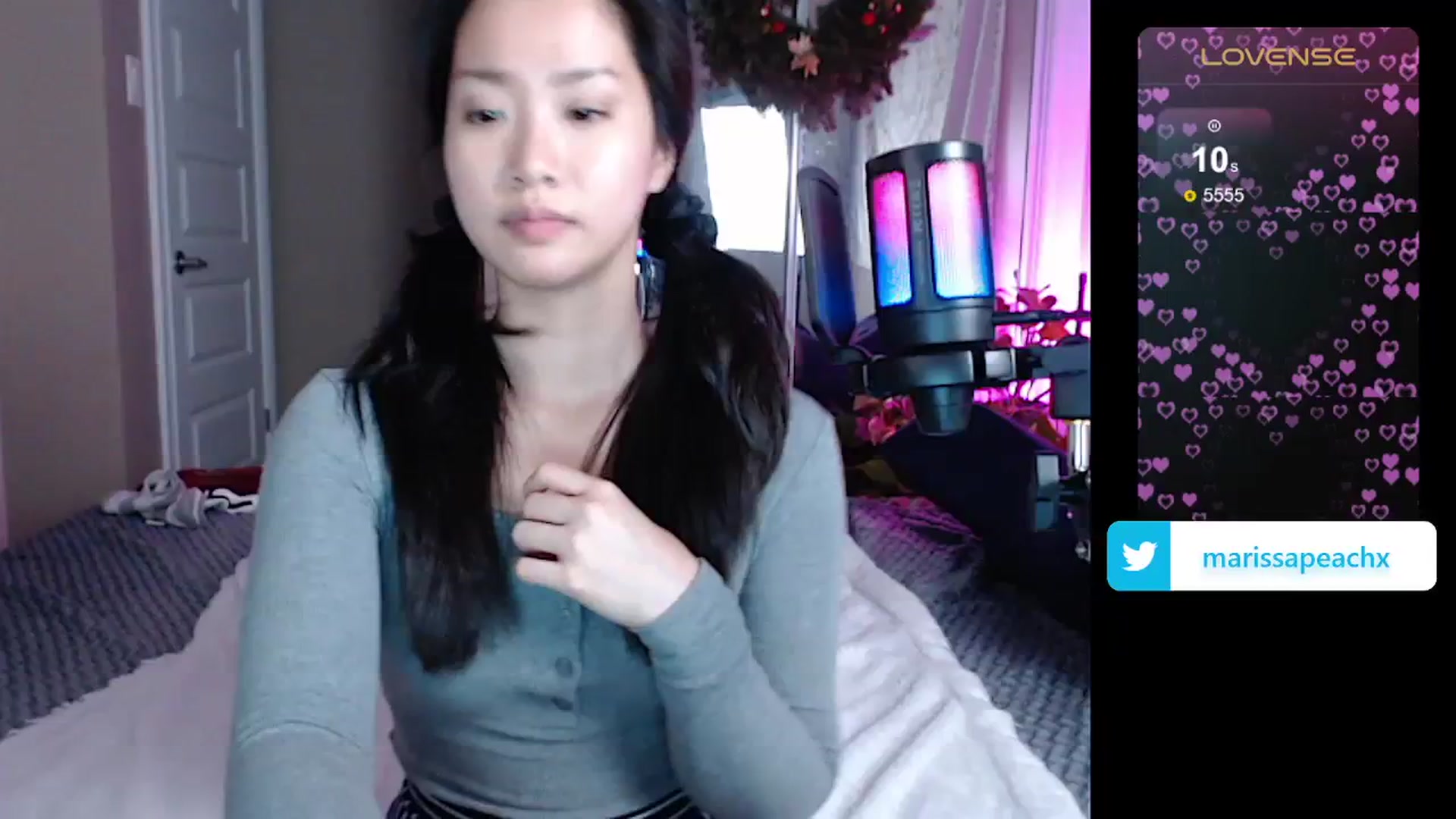 Gallery image thumbnail from MarissaPeach's myfreecams stream on, 12/13/2023, 22:55 image 18 of 20