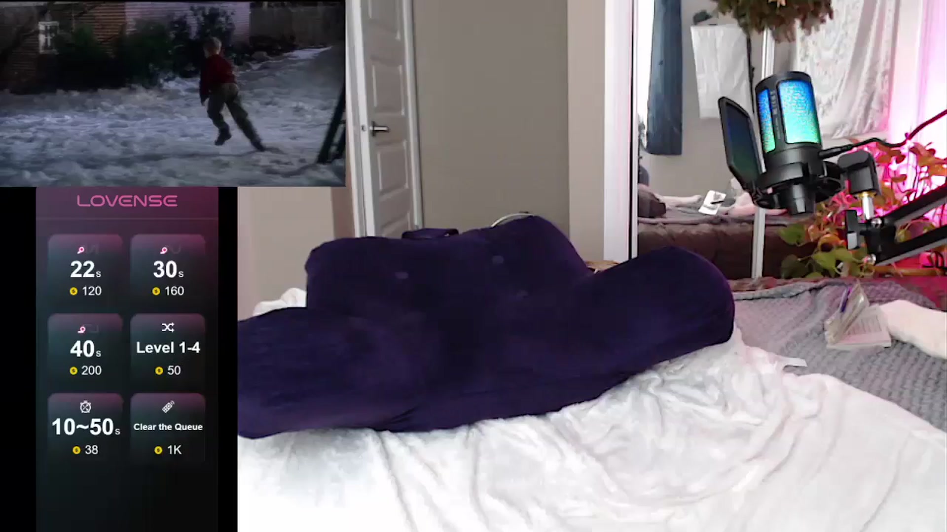 Gallery image thumbnail from MarissaPeach's myfreecams stream on, 12/17/2023, 17:58 image 11 of 20