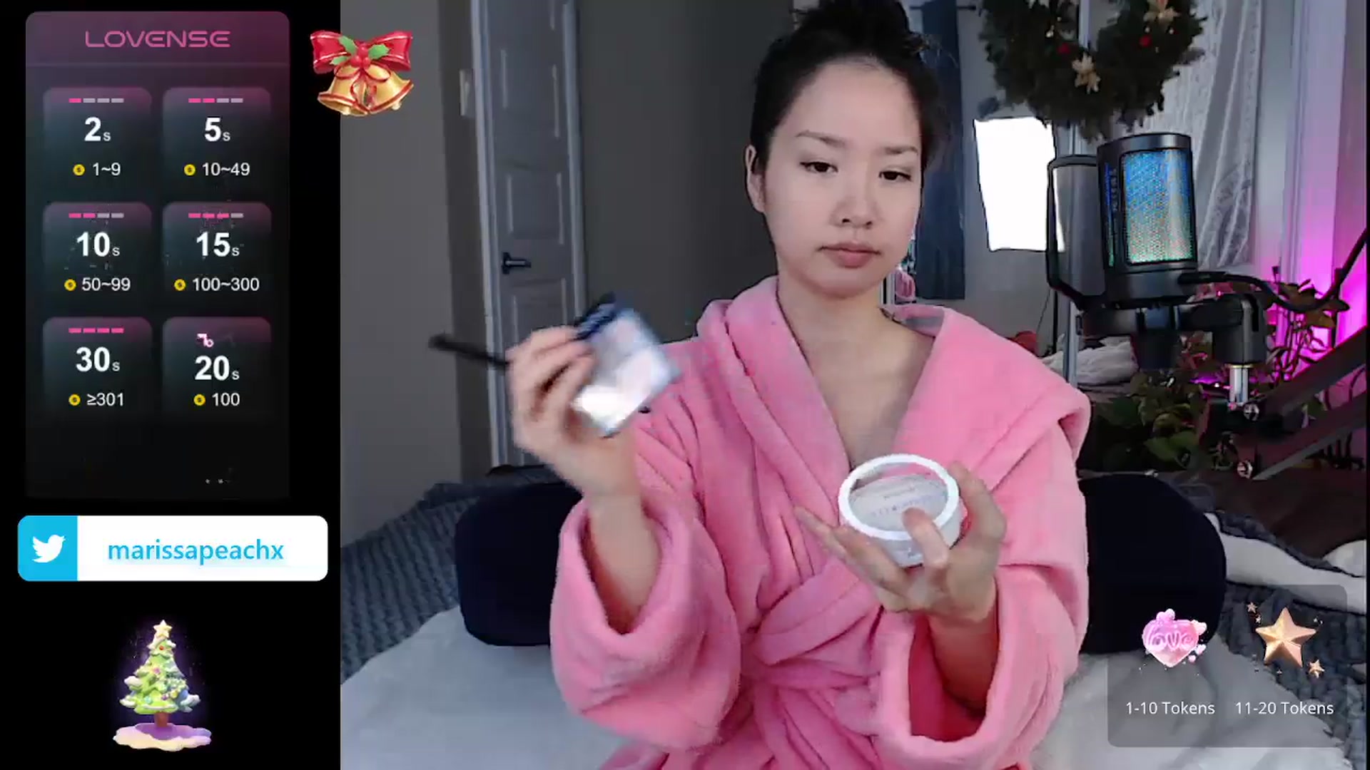 Gallery image thumbnail from MarissaPeach's myfreecams stream on, 12/23/2023, 16:13 image 8 of 20