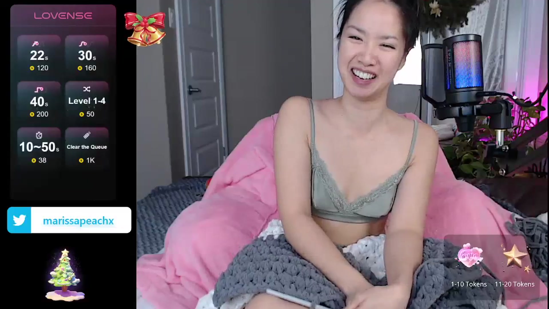 Gallery image thumbnail from MarissaPeach's myfreecams stream on, 12/23/2023, 17:41 image 20 of 20