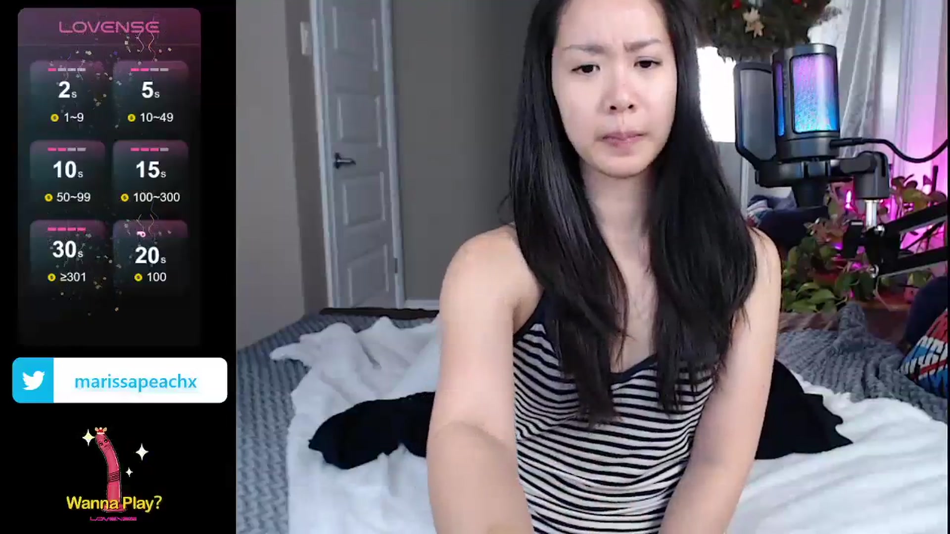Gallery image thumbnail from MarissaPeach's myfreecams stream on, 01/06/2024, 17:19 image 13 of 20