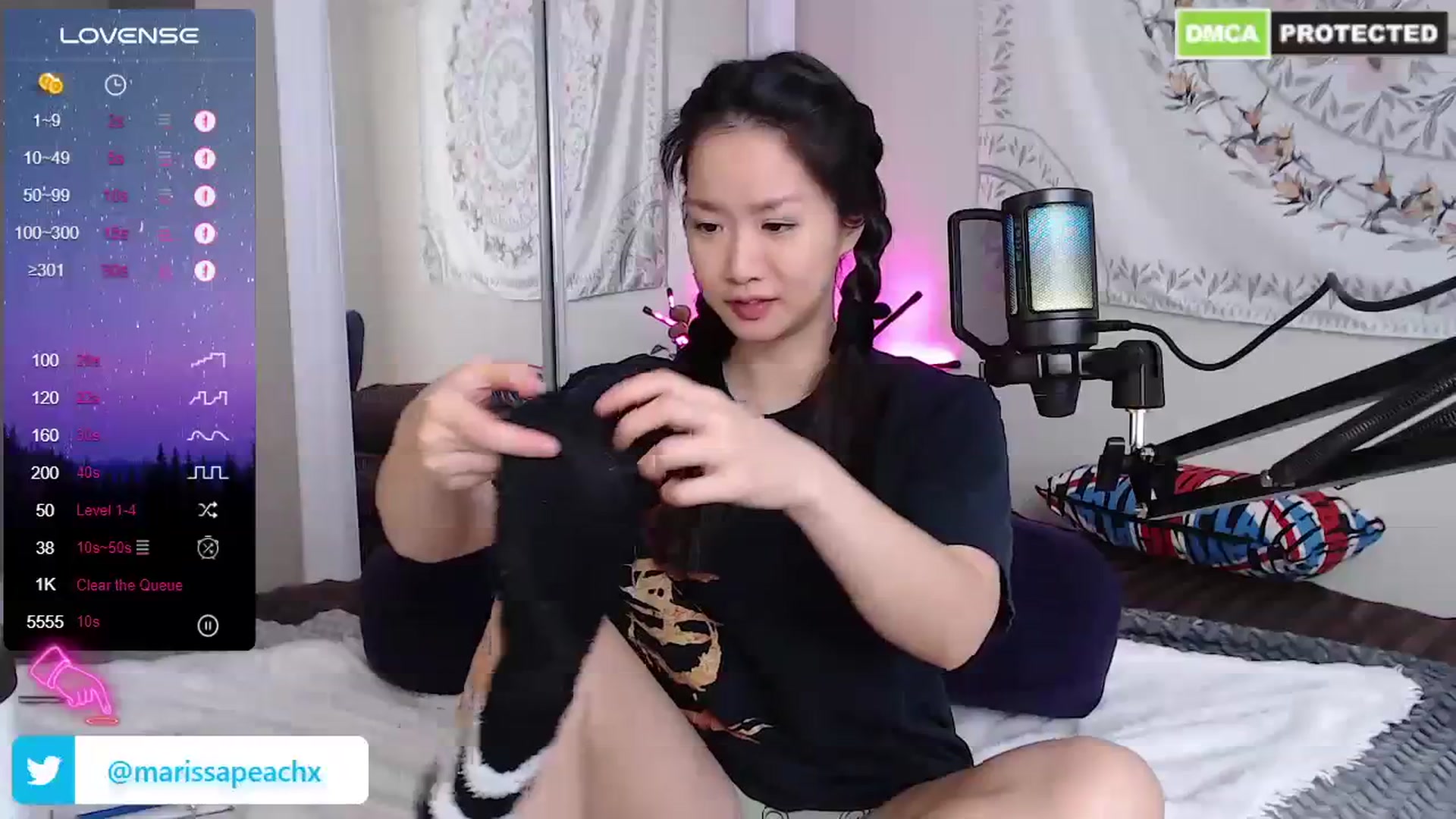 Gallery image thumbnail from MarissaPeach's myfreecams stream on, 02/04/2024, 16:06 image 10 of 20