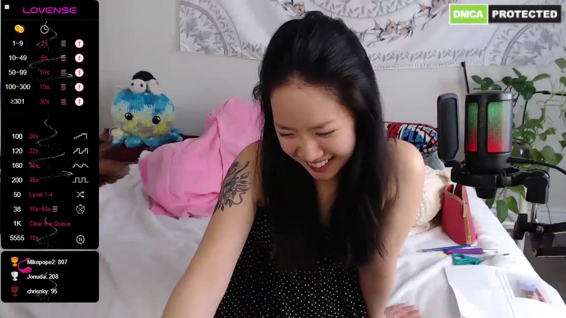 Gallery image thumbnail from MarissaPeach's myfreecams stream on, 03/16/2024, 18:34 image 11 of 20