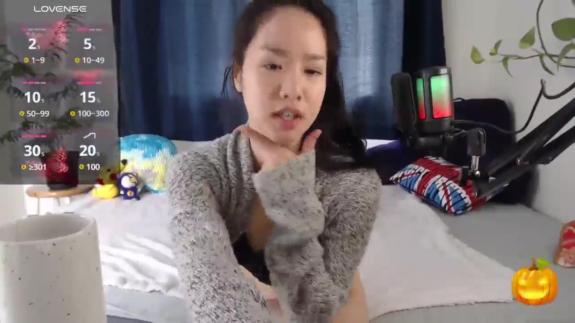 Gallery image thumbnail from MarissaPeach's myfreecams stream on, 10/14/2024, 13:19 image 3 of 20