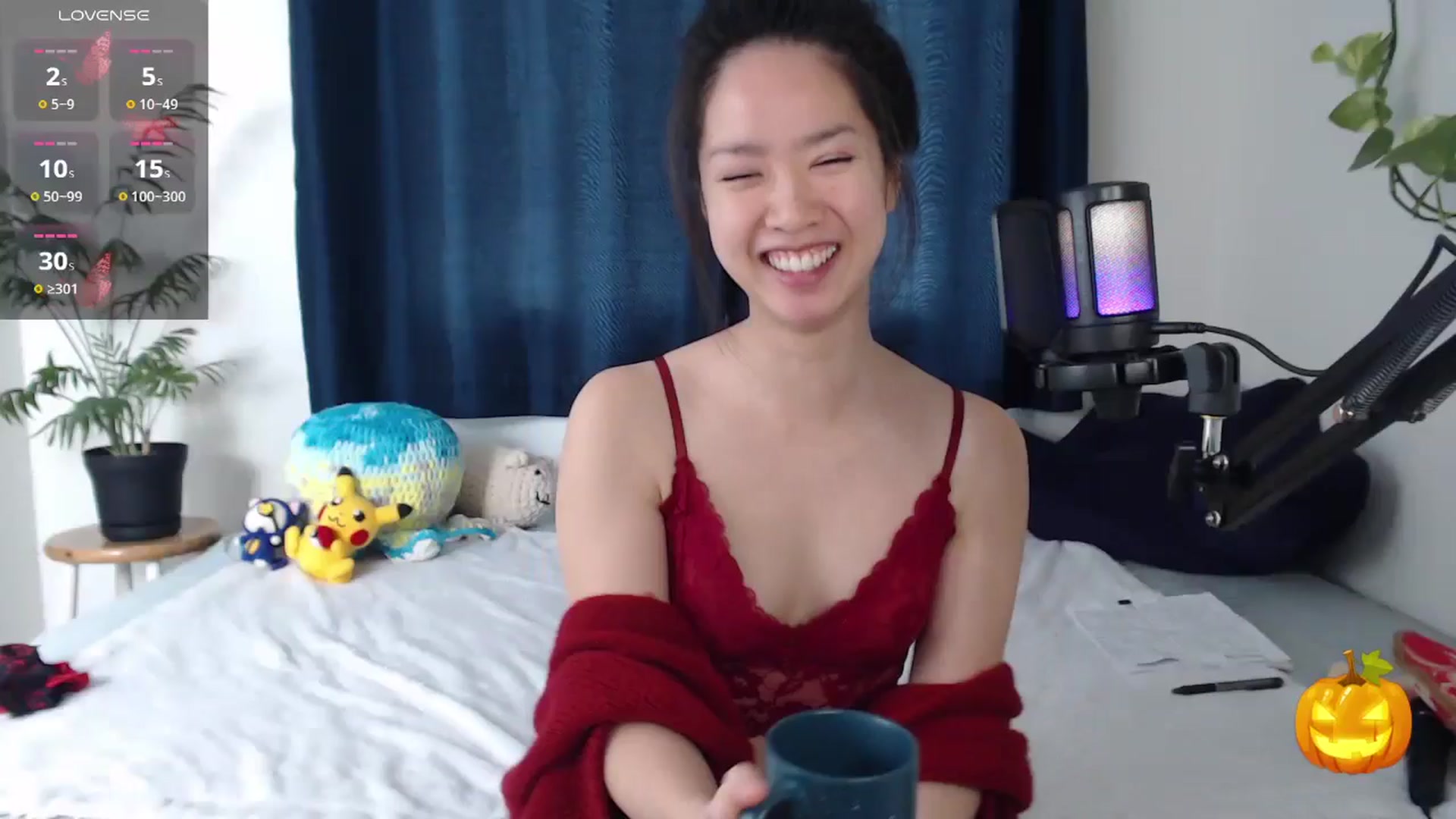 Gallery image thumbnail from MarissaPeach's myfreecams stream on, 10/20/2024, 13:55 image 11 of 20
